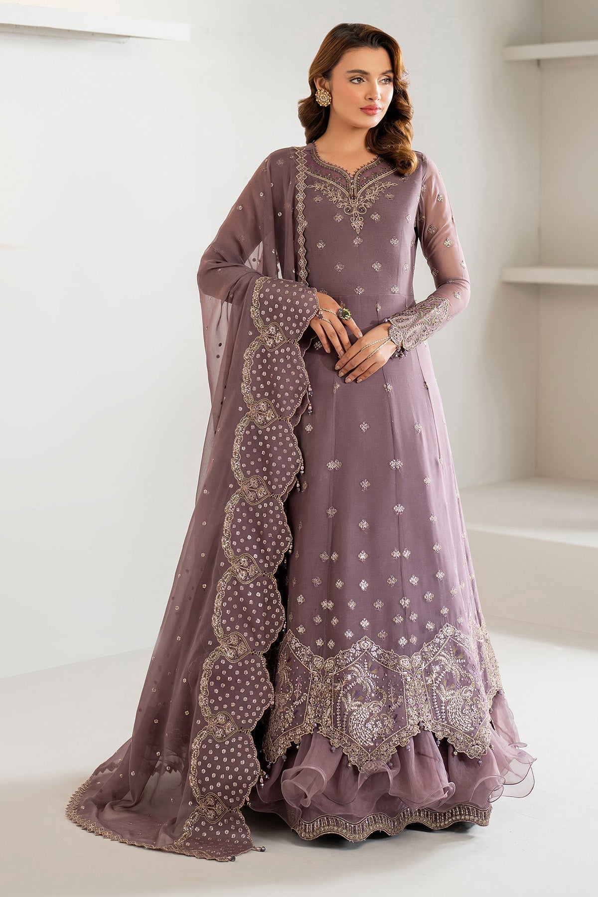 Alizeh – Julia Style