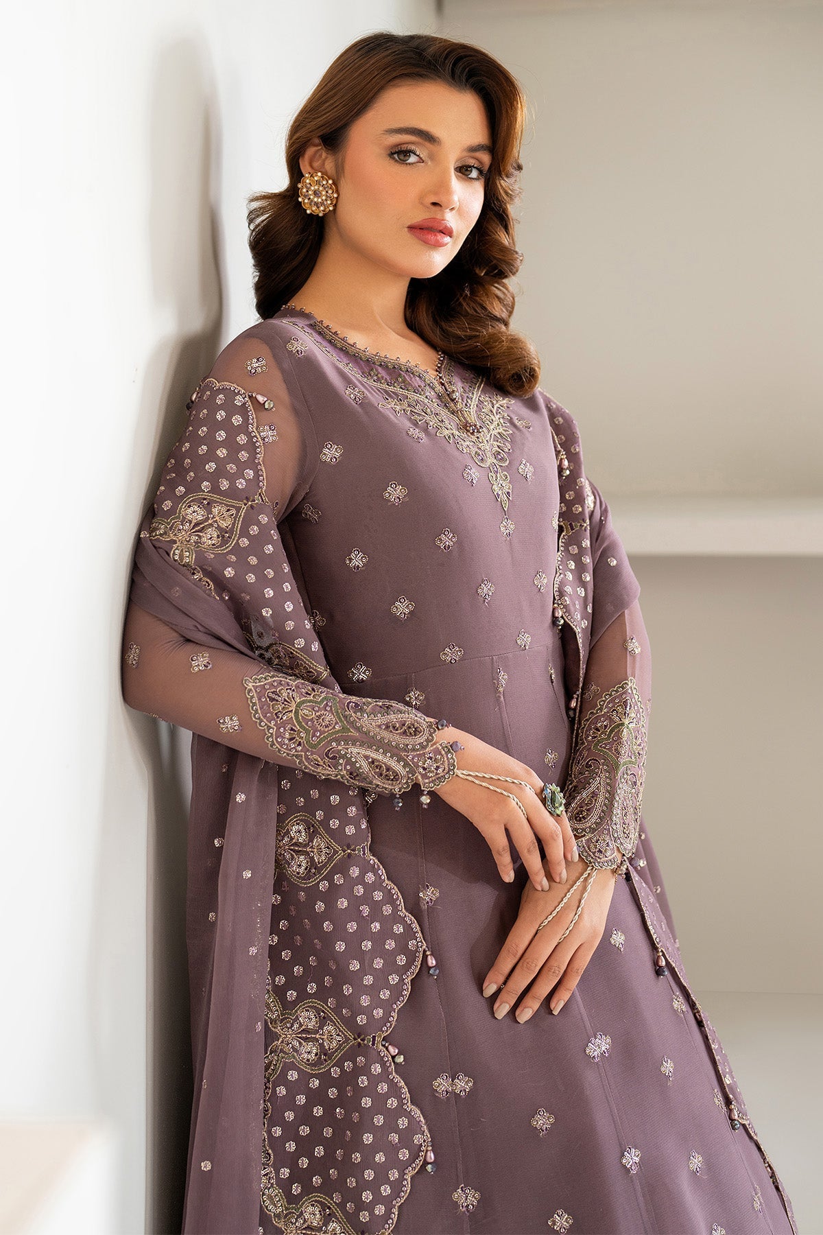Alizeh – Julia Style