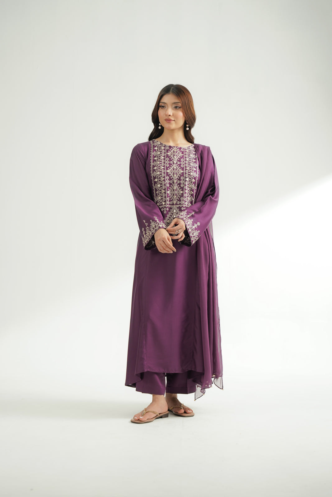 3 Piece Arabic Lawn Embroidered Suit (CS0583)
