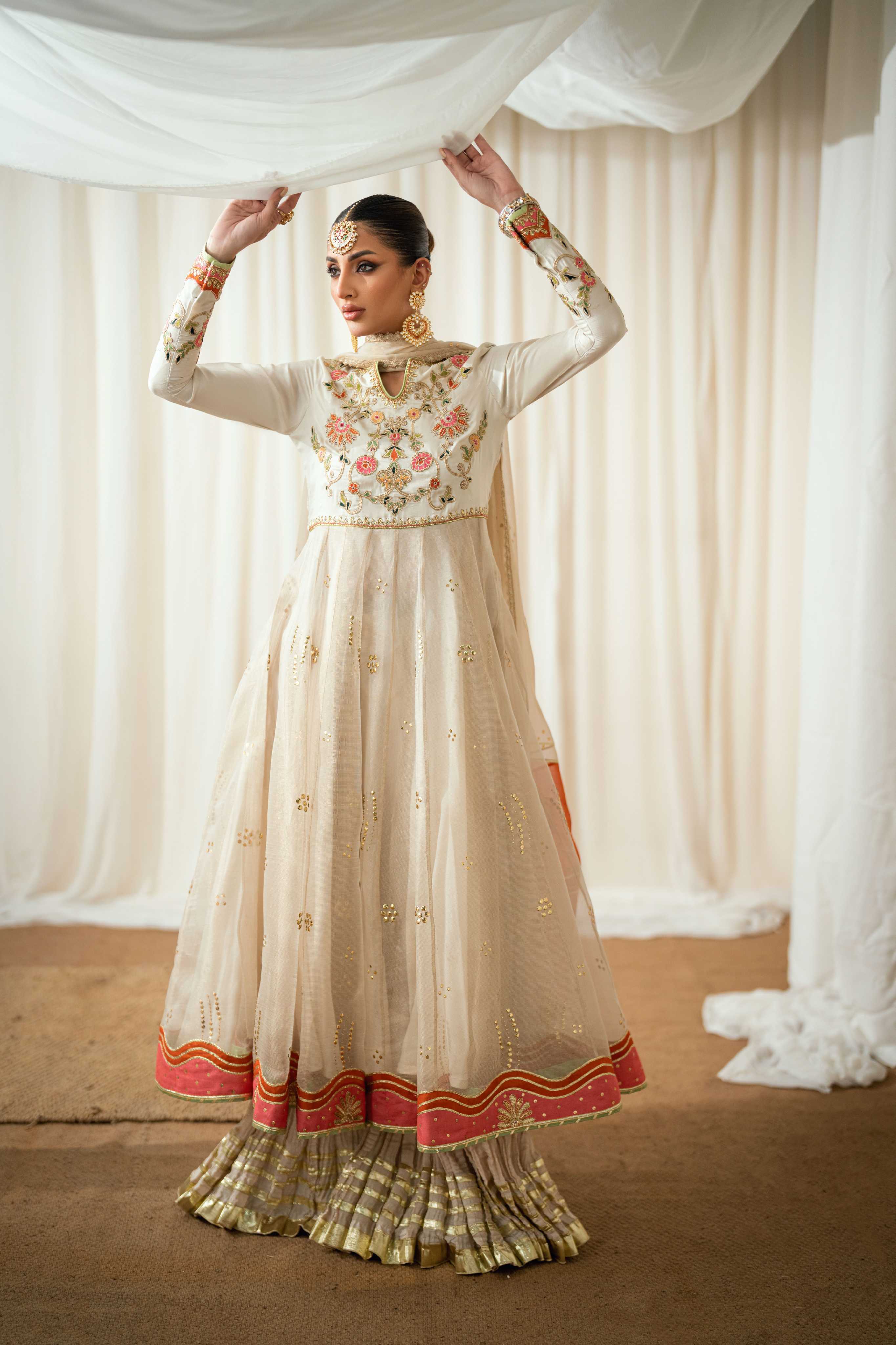 https://cdn.shopify.com/s/files/1/0412/9311/9639/files/DSC02296.jpg?v=1762355914