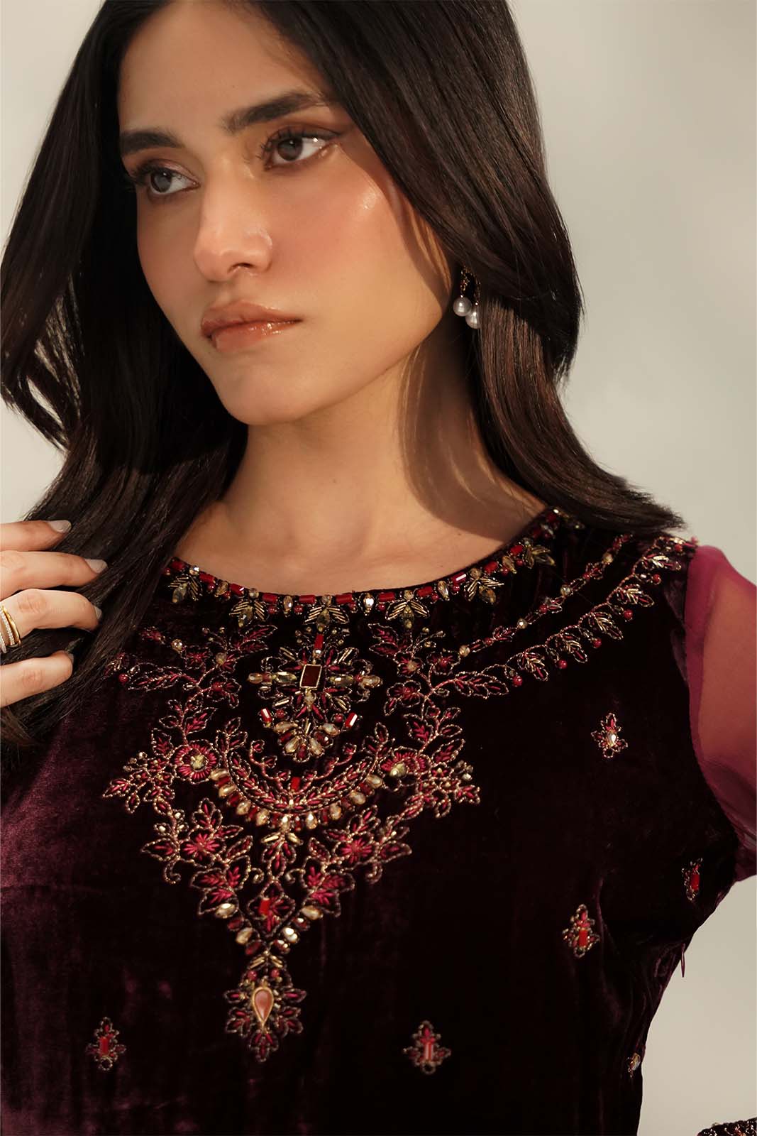 1 Piece Velvet Embroidered Suit (FL0129)