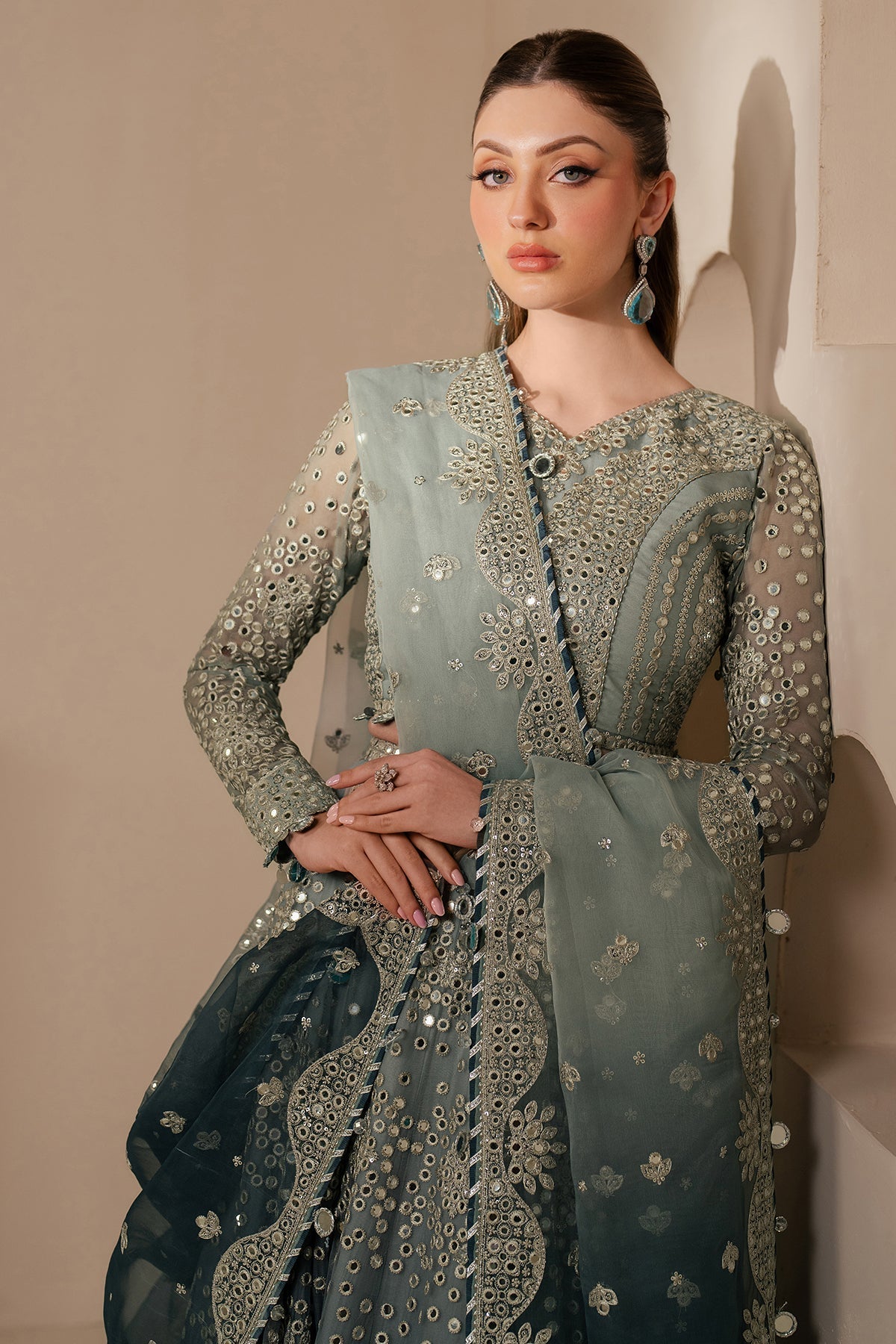 Jazmin – UC-3115 Style