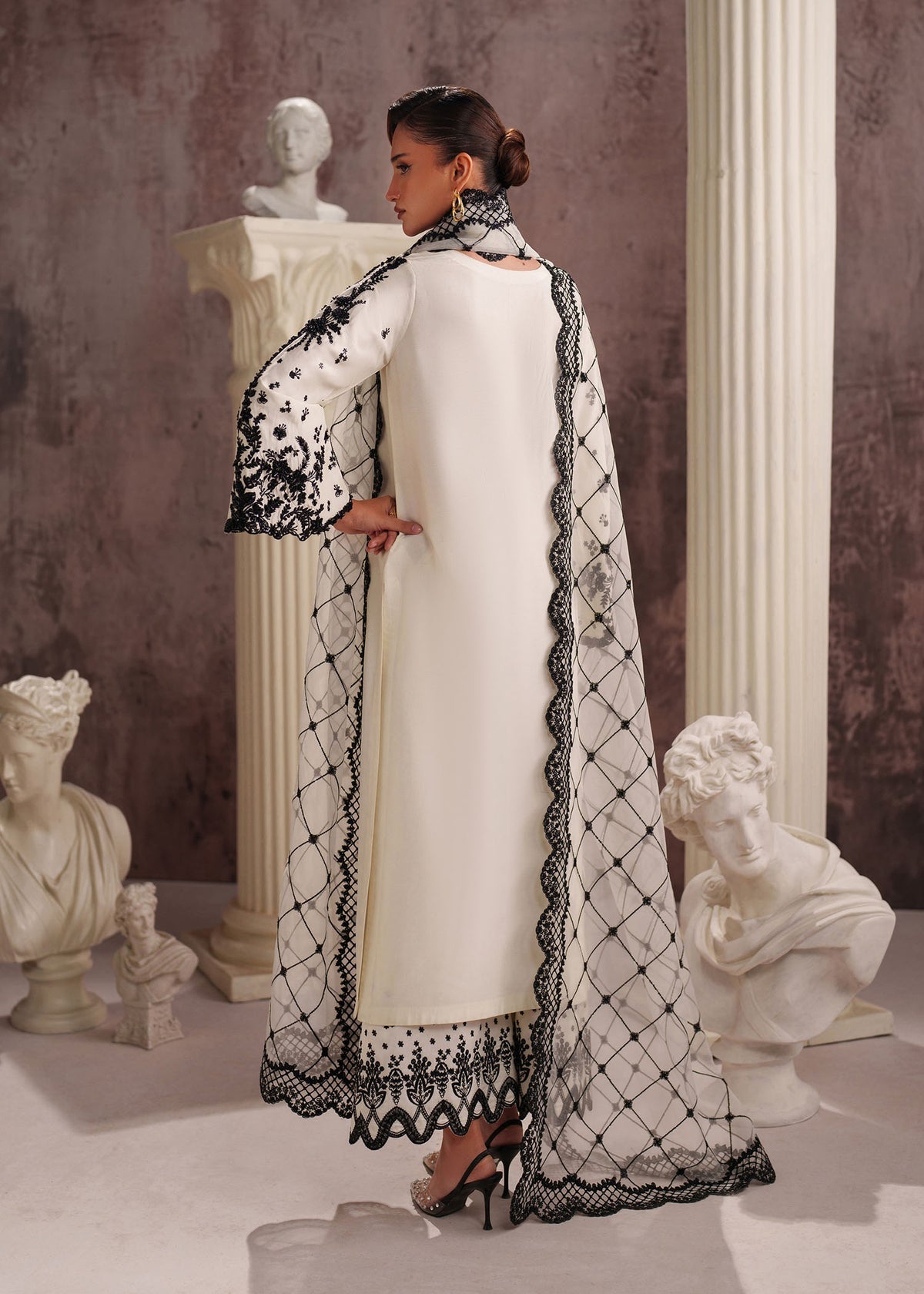 Zyra Style — Mairaz White Three-Piece Suit