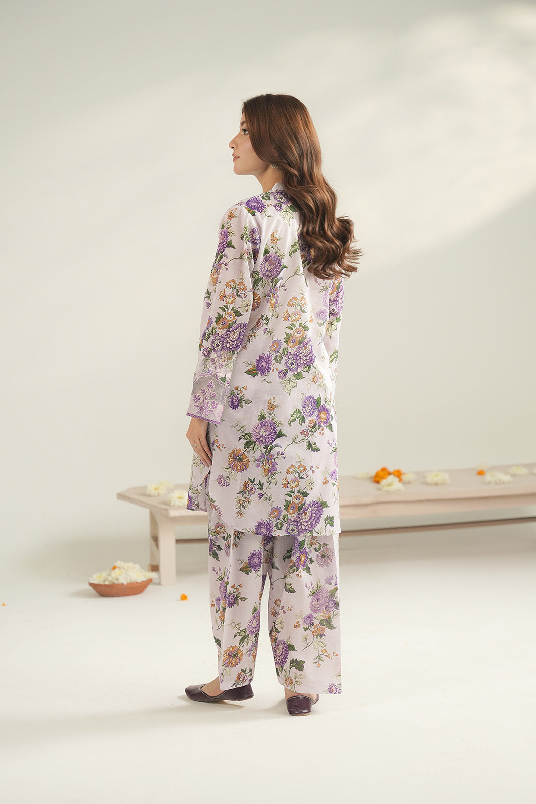 2 Piece Lawn Printed Unstitched Suit (UC0096)