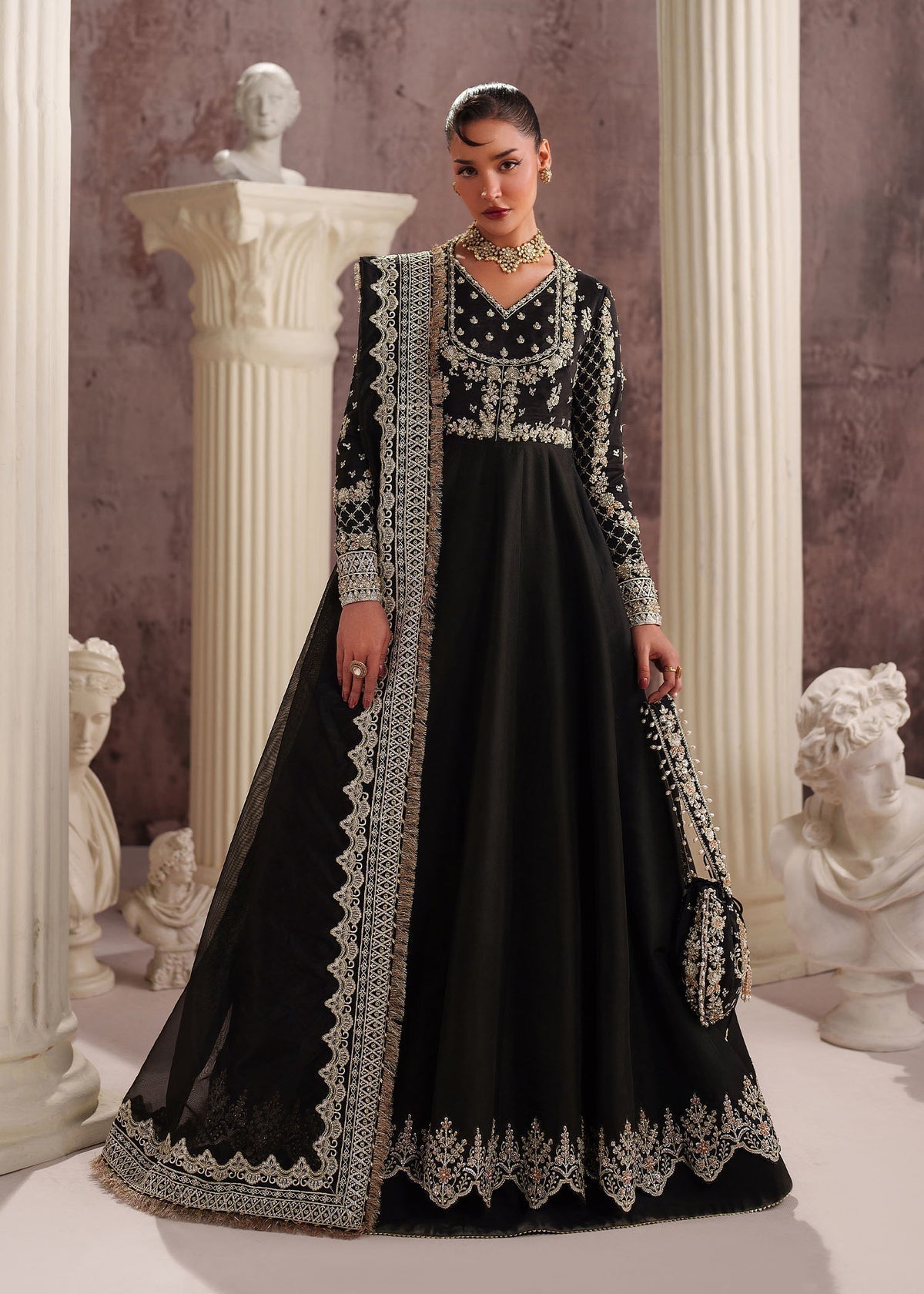 Novara Style — Mairaz Black Lehenga