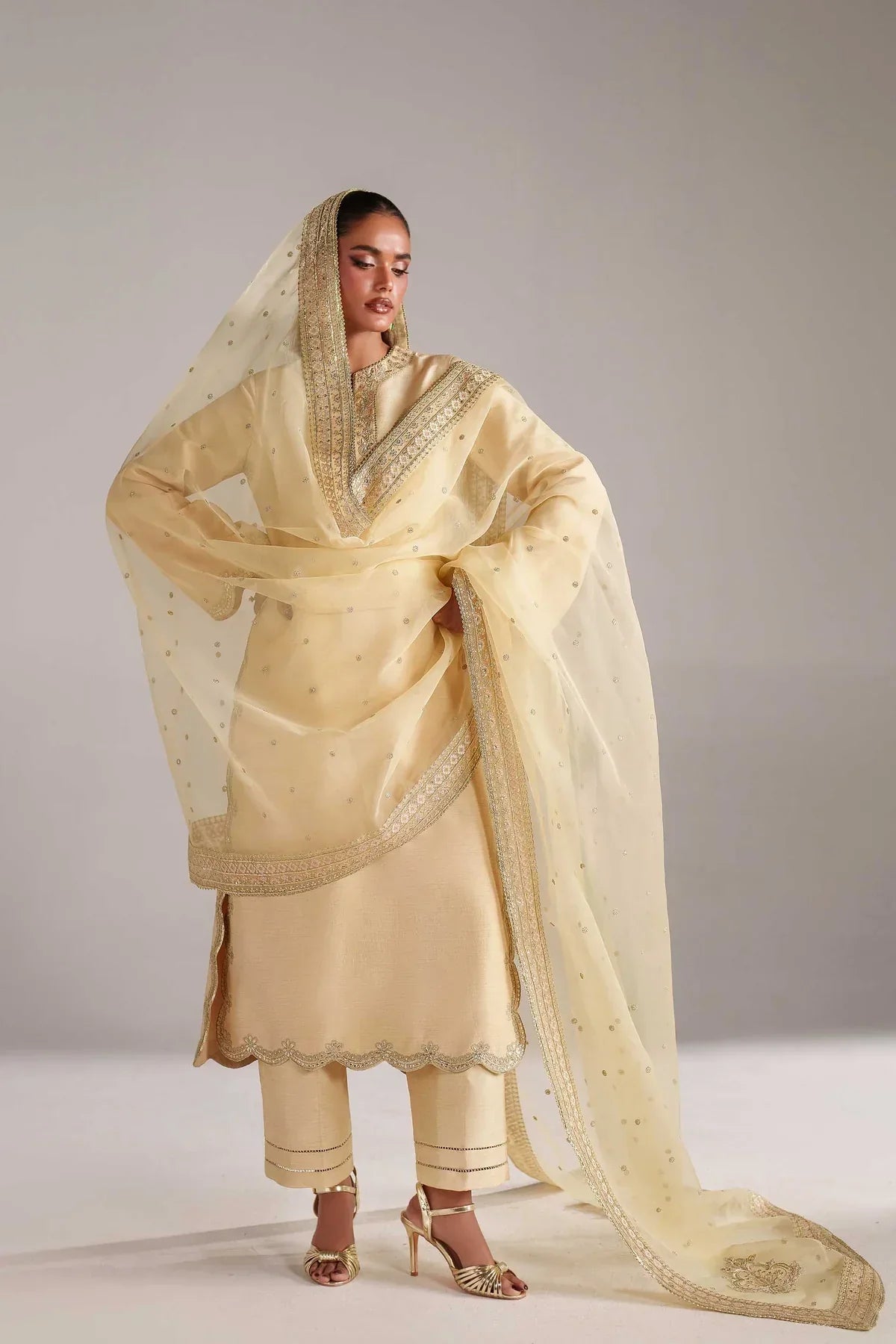 Akbar Aslam – Ruhi Style