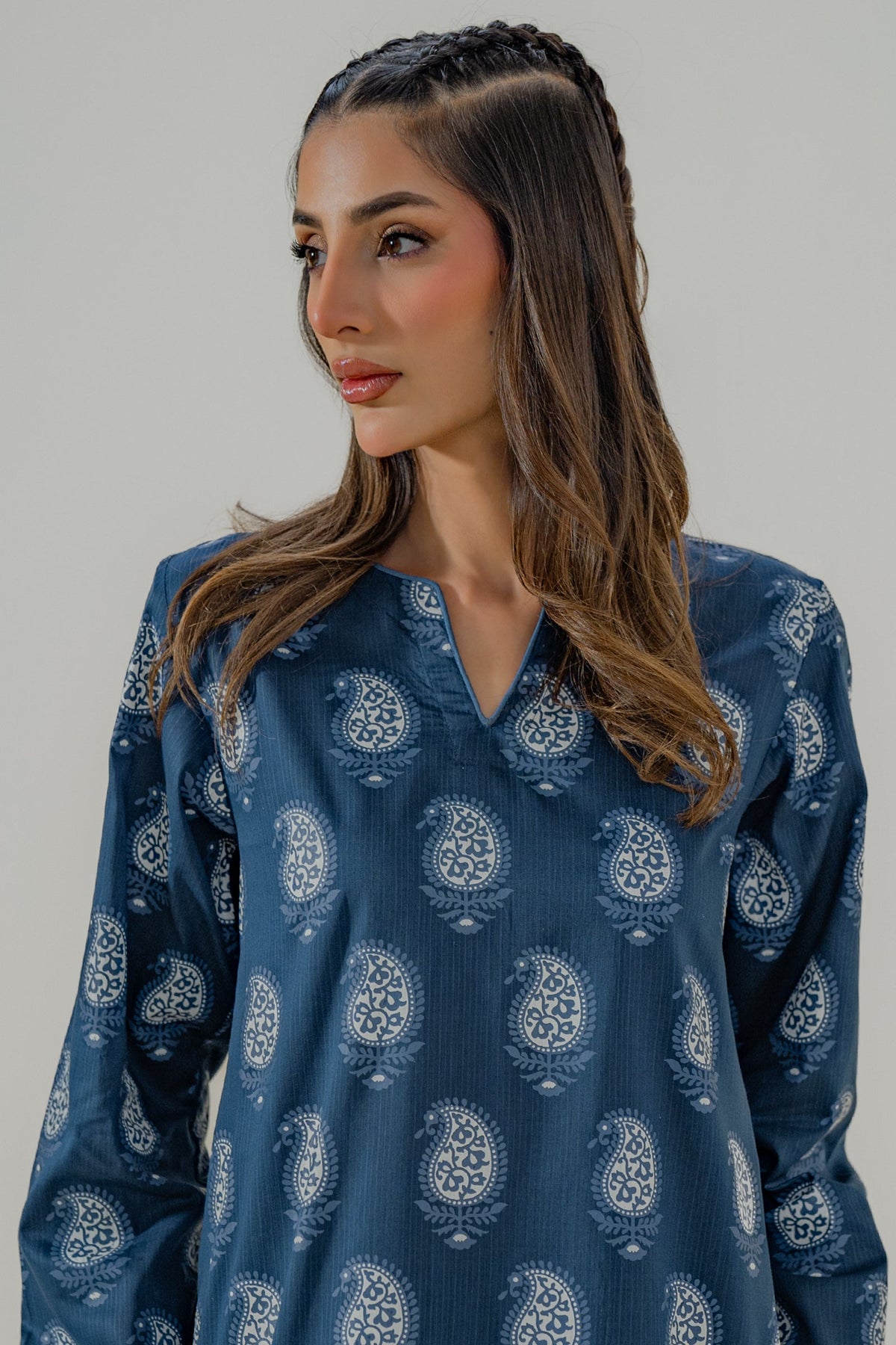Paisleys 2 piece