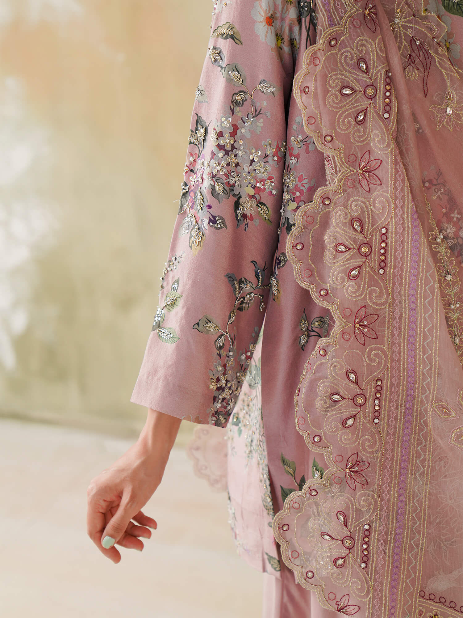 ALISHA, PANTS & DRAPED DUPATTAalisha-pants-draped-dupatta-1