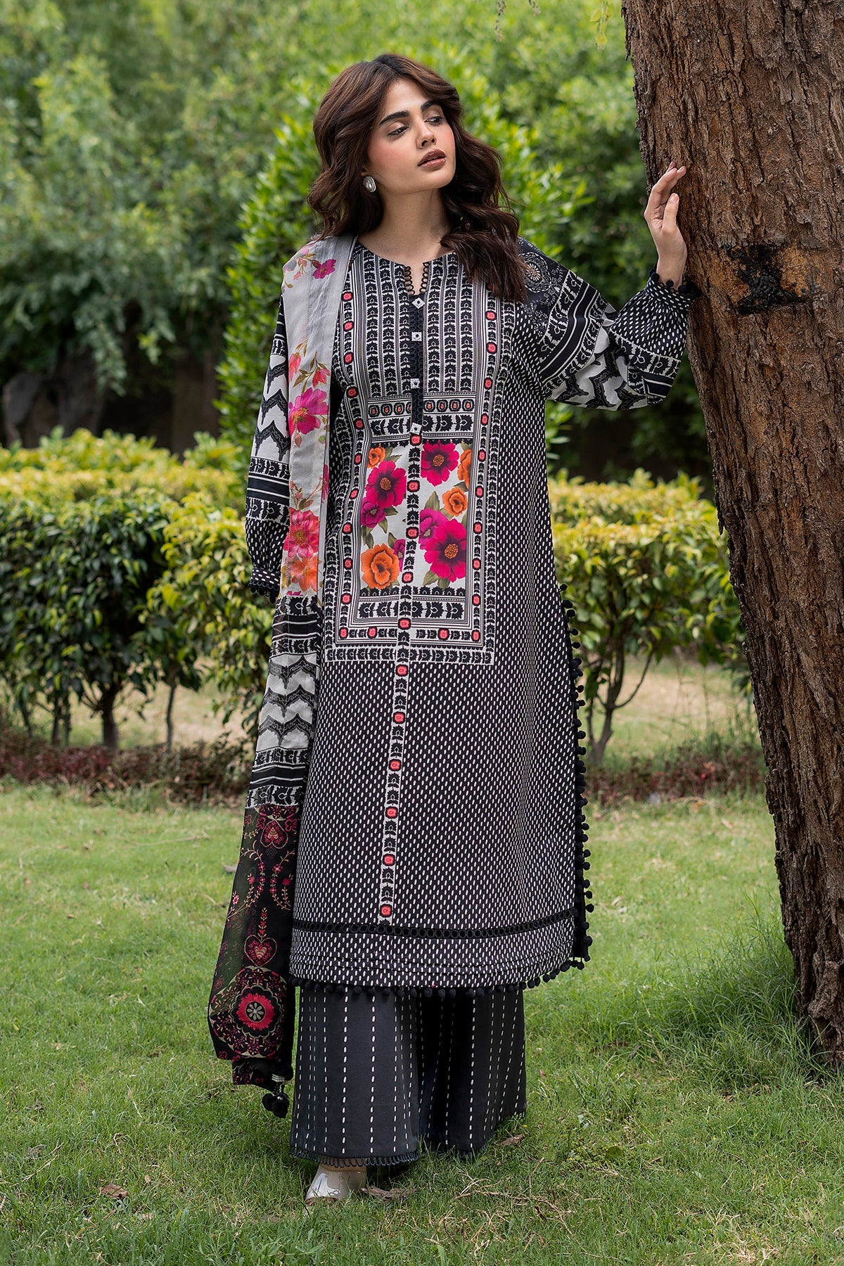 3-PC Unstitched Printed Lawn C-Print Vol 4 CP6-32