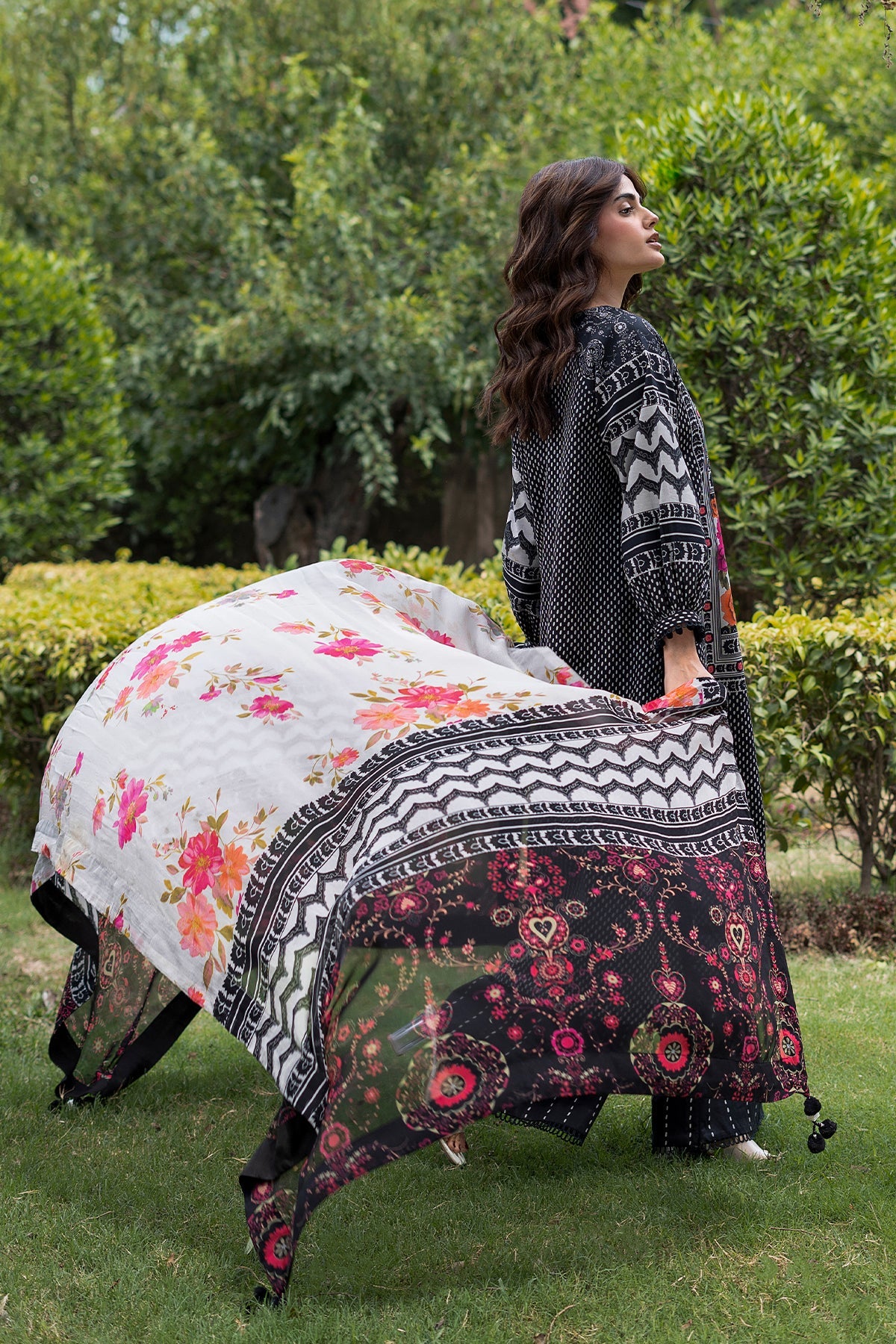 3-PC Unstitched Printed Lawn C-Print Vol 4 CP6-32