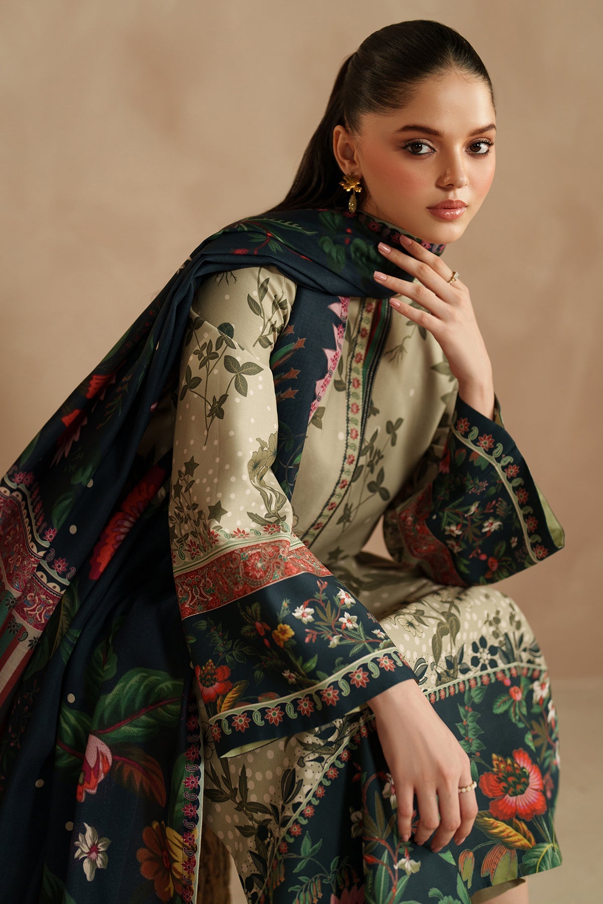 Embroidered Premium Viscose Uw-0205