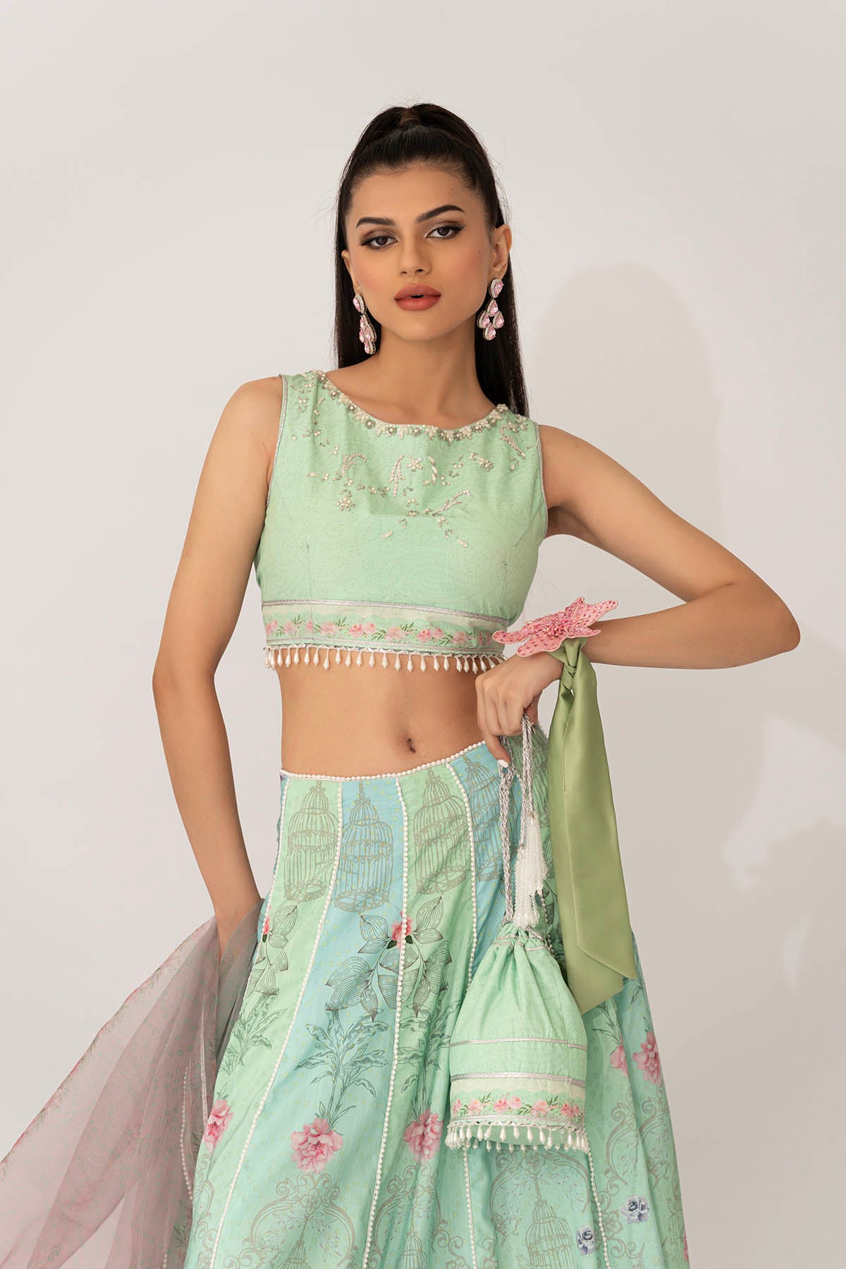 https://ayesha-somaya.com/wp-content/uploads/2025/12/DSC03962_1.jpg