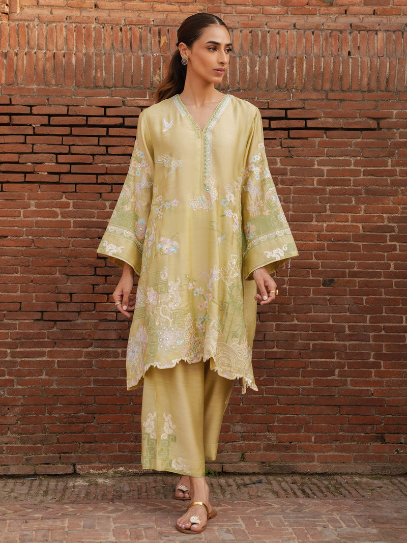 Plain Trouser Wide [+Rs:  25,000]