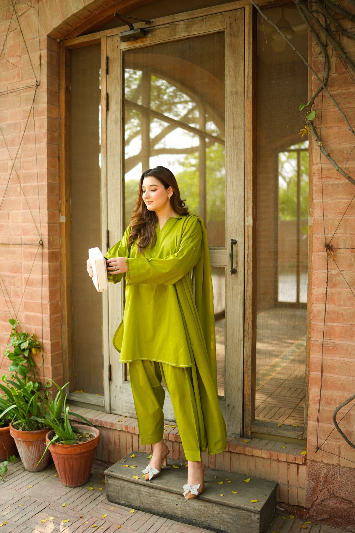 Aneelas Solid Lawn 2pc with Shalwar [SL-11] [Disaptch Time 2 Months]