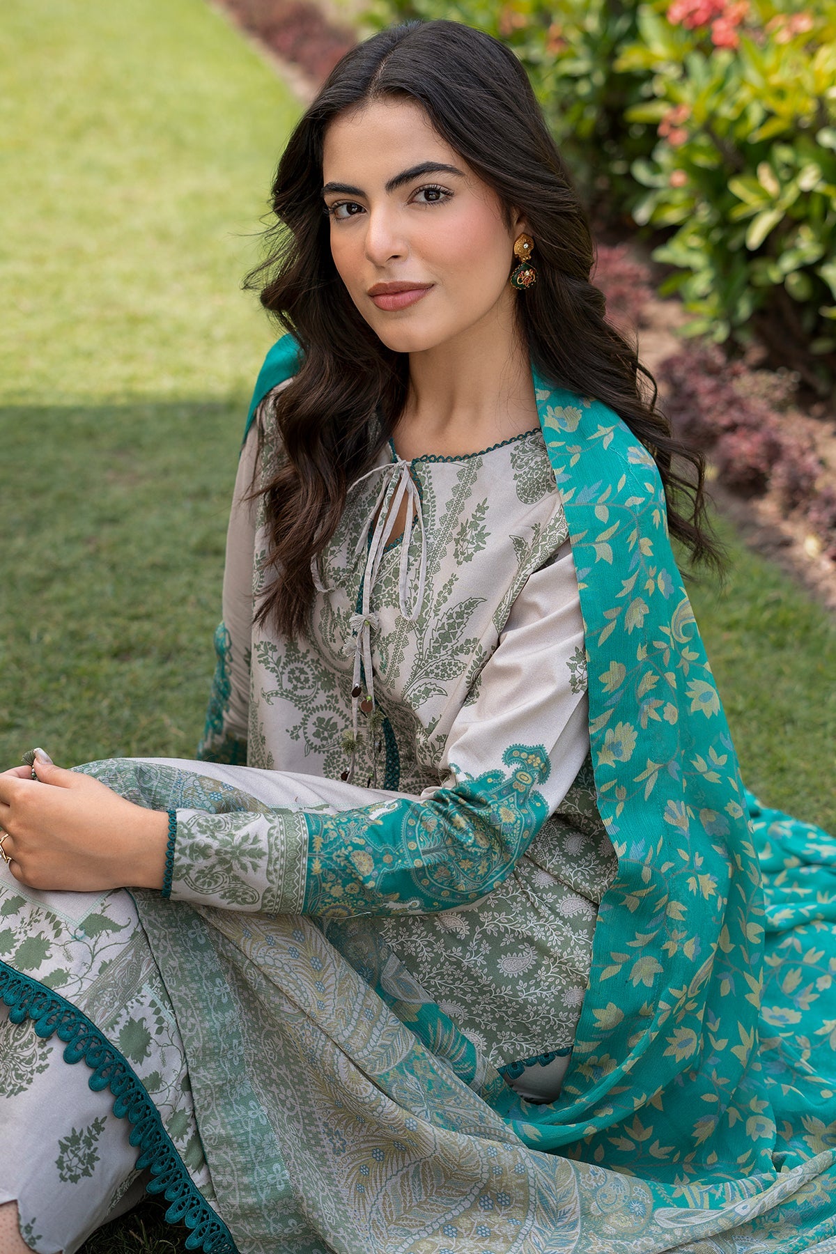3-PC Unstitched Printed Lawn C-Print Vol 4 CP6-36