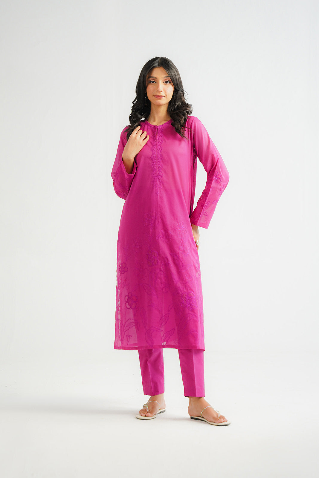 2 Piece Lawn Embroidered Suit (CP0517)