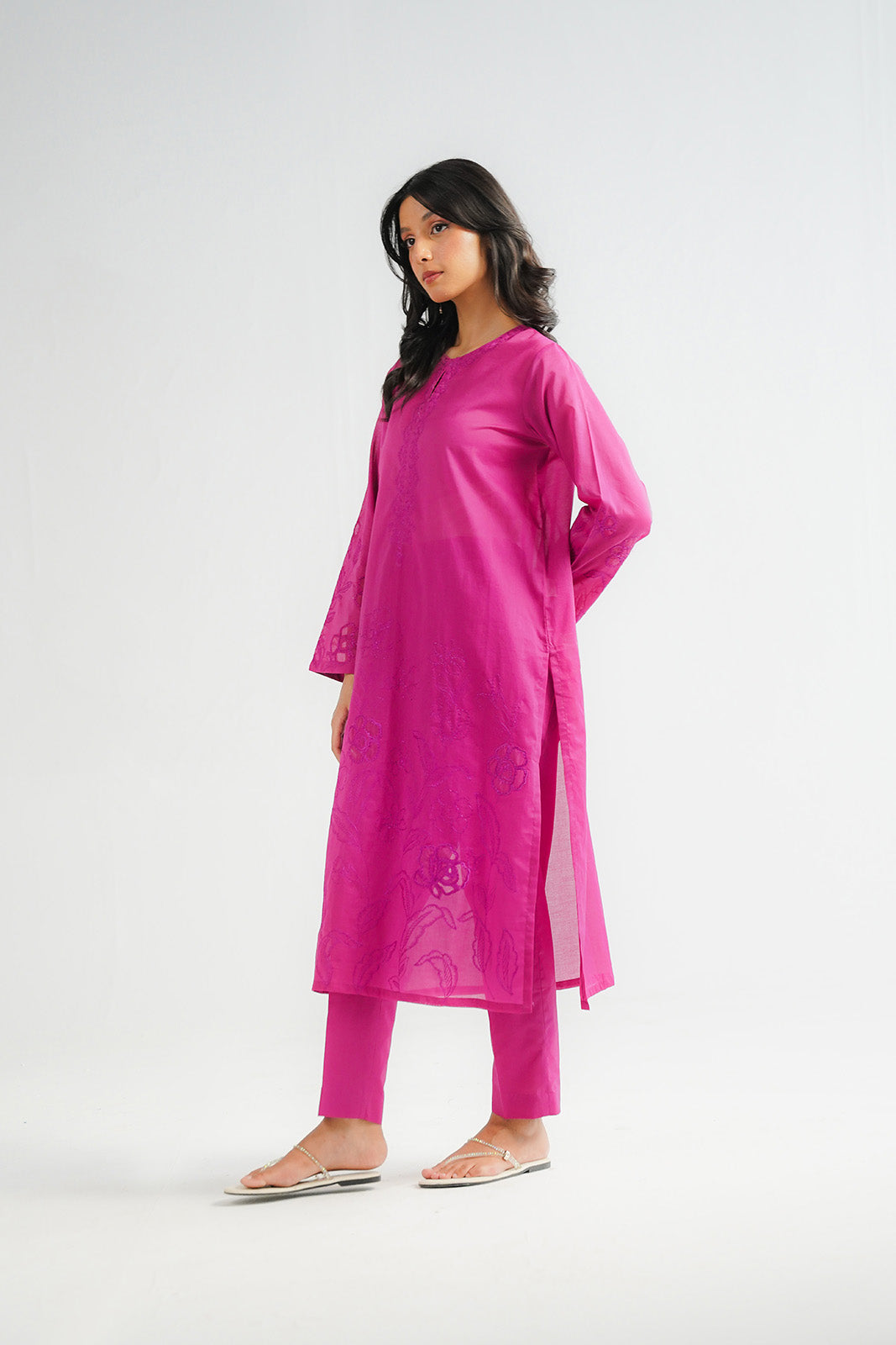2 Piece Lawn Embroidered Suit (CP0517)