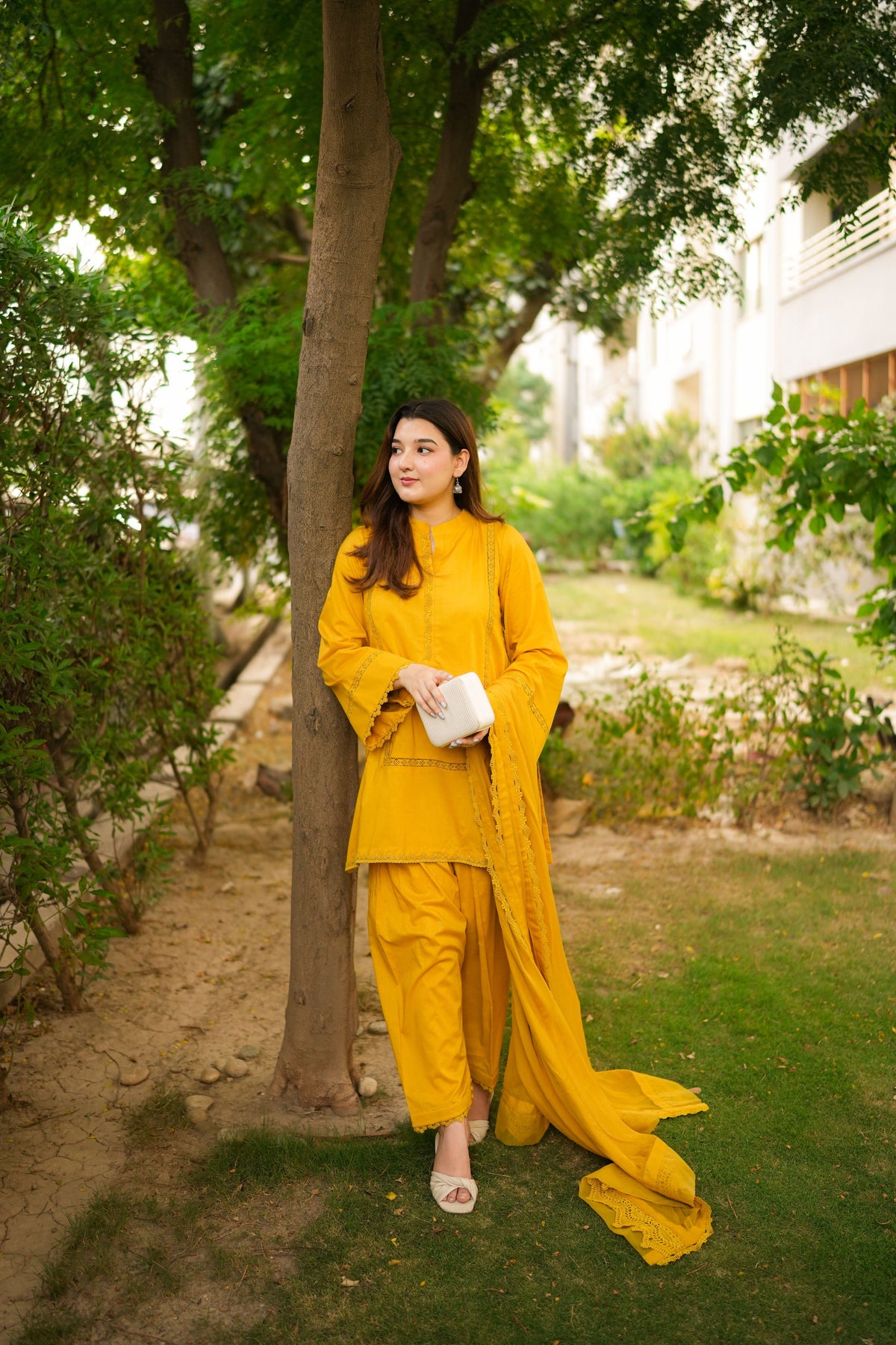 Aneelas Solid Lawn 3pc with Shalwar & Chiffon Duppata [SL-16][Dispatch Time 2 Month]