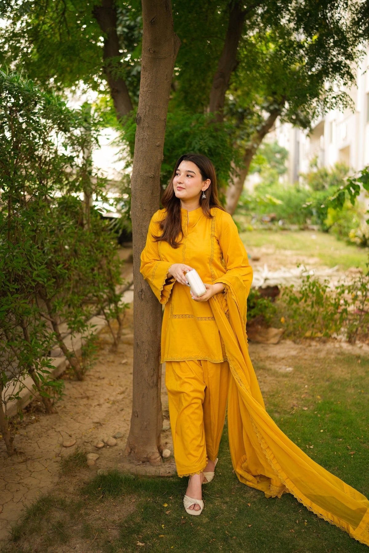 Aneelas Solid Lawn 3pc with Shalwar & Chiffon Duppata [SL-16][Dispatch Time 2 Month]