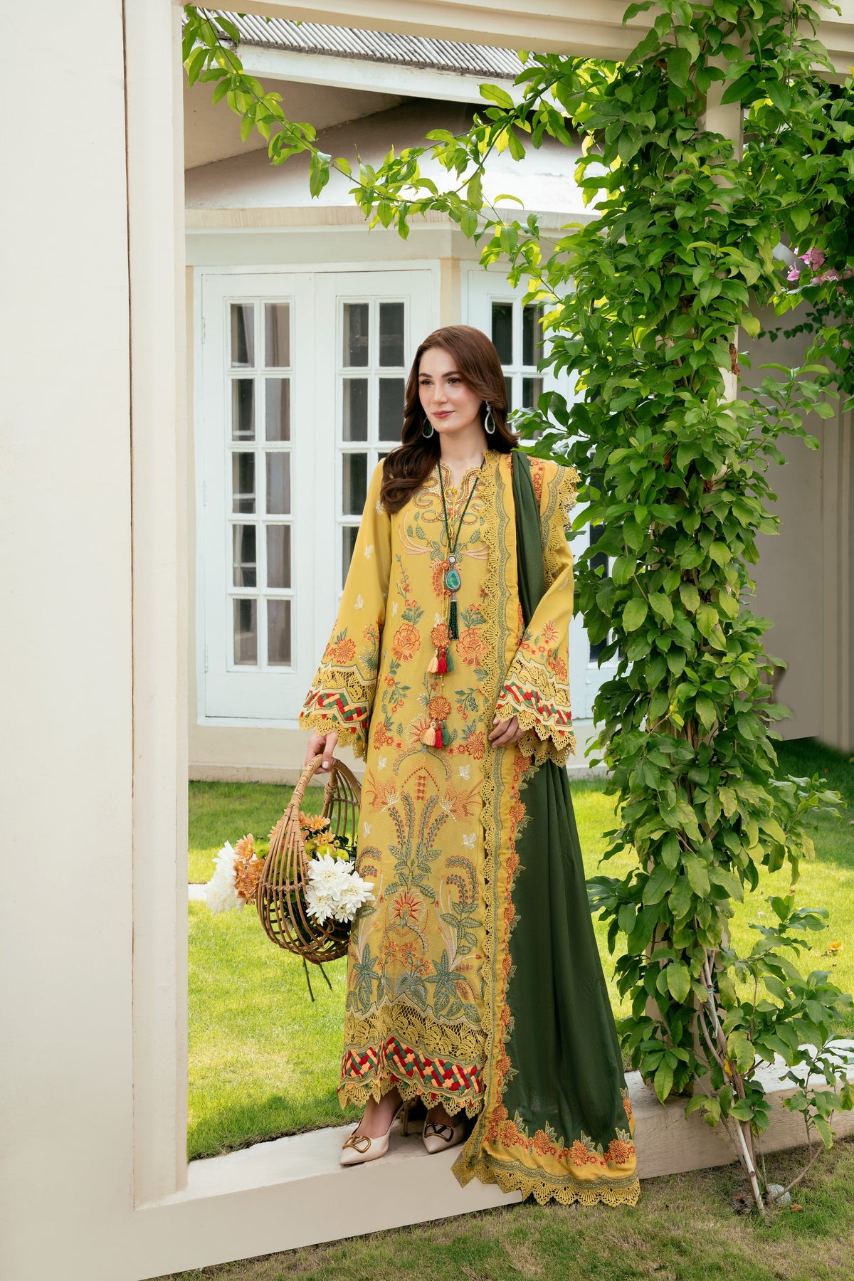 Rs 22500 Aneelas Stitched Karandi Emb 3pc Karandi Shawl [KR-26-09] [Dispatch Time 2.5 Months]