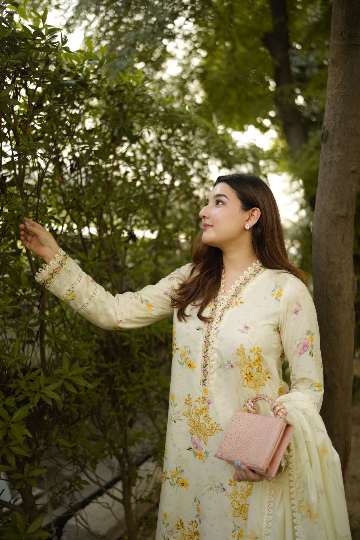 Aneelas Lawn Print Emb 3pc Chiffon Duppata [SPR-26-82-B] [Dispatch Time 2 Months]