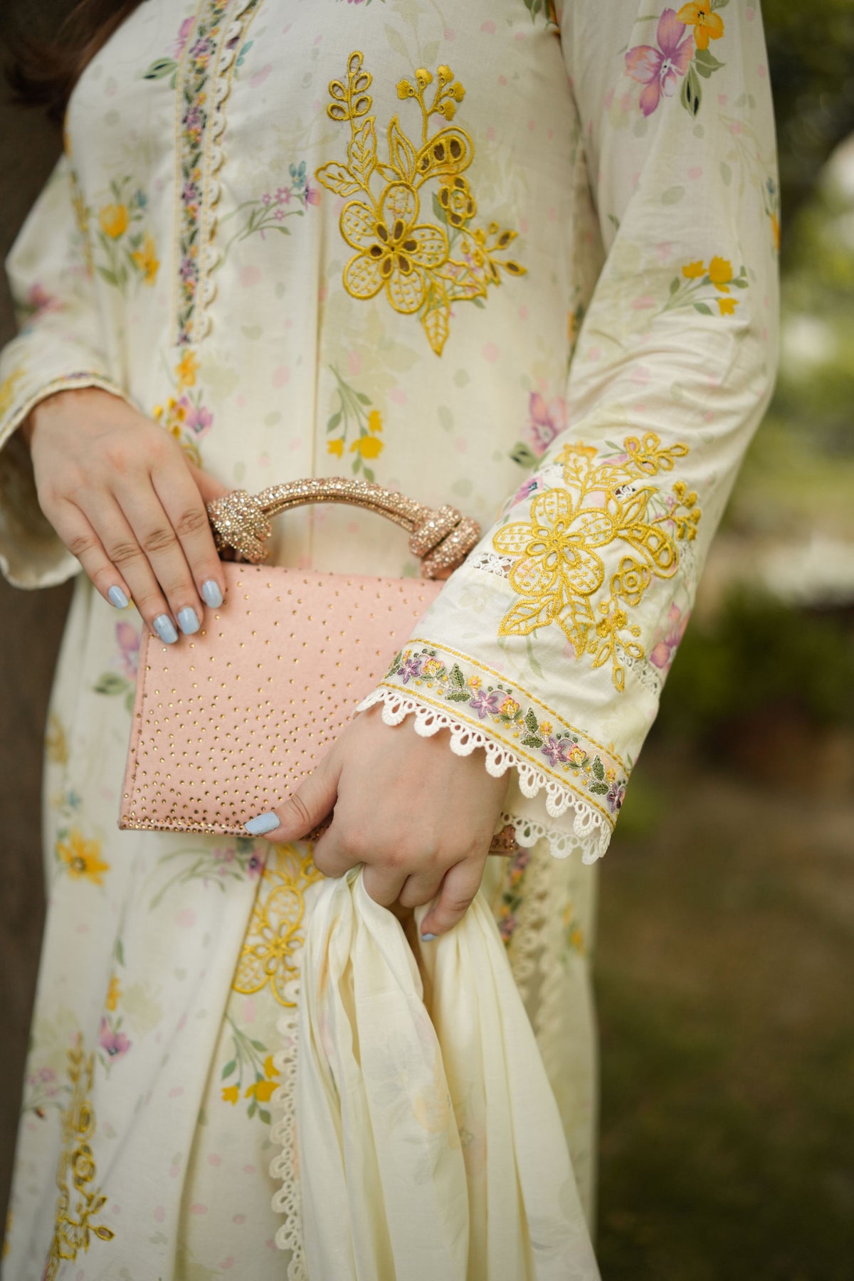 Aneelas Lawn Print Emb 3pc Chiffon Duppata [SPR-26-82-B] [Dispatch Time 2 Months]
