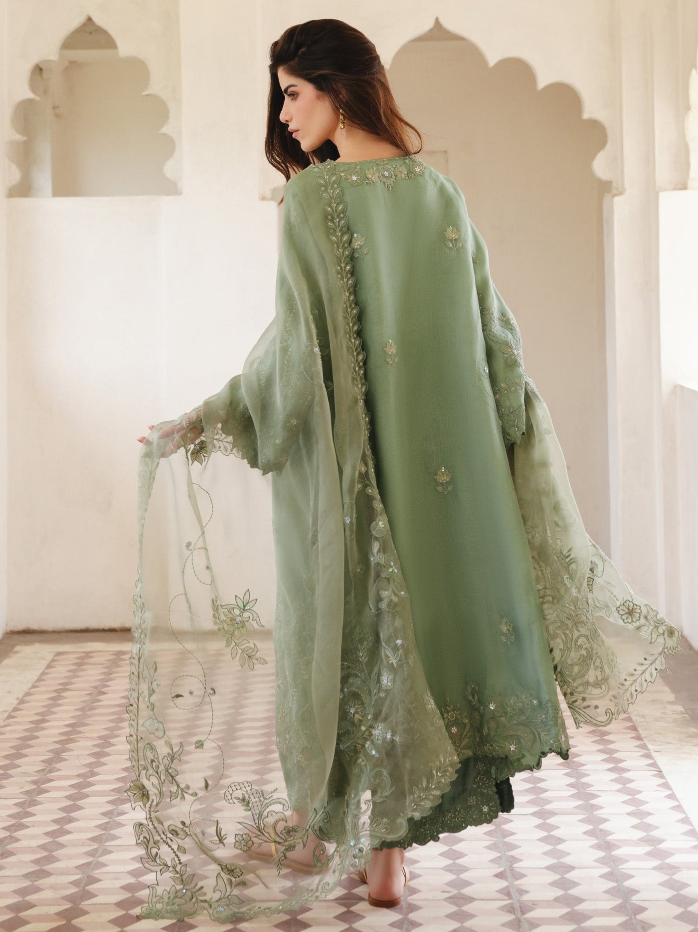 SICILY, IZAAR & DUPATTA