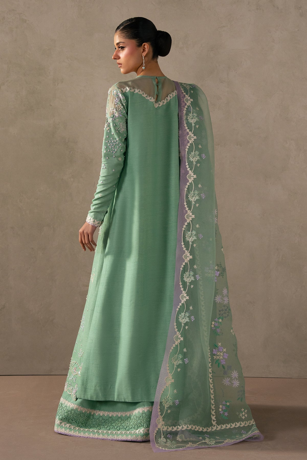 ZAYRA - RTS