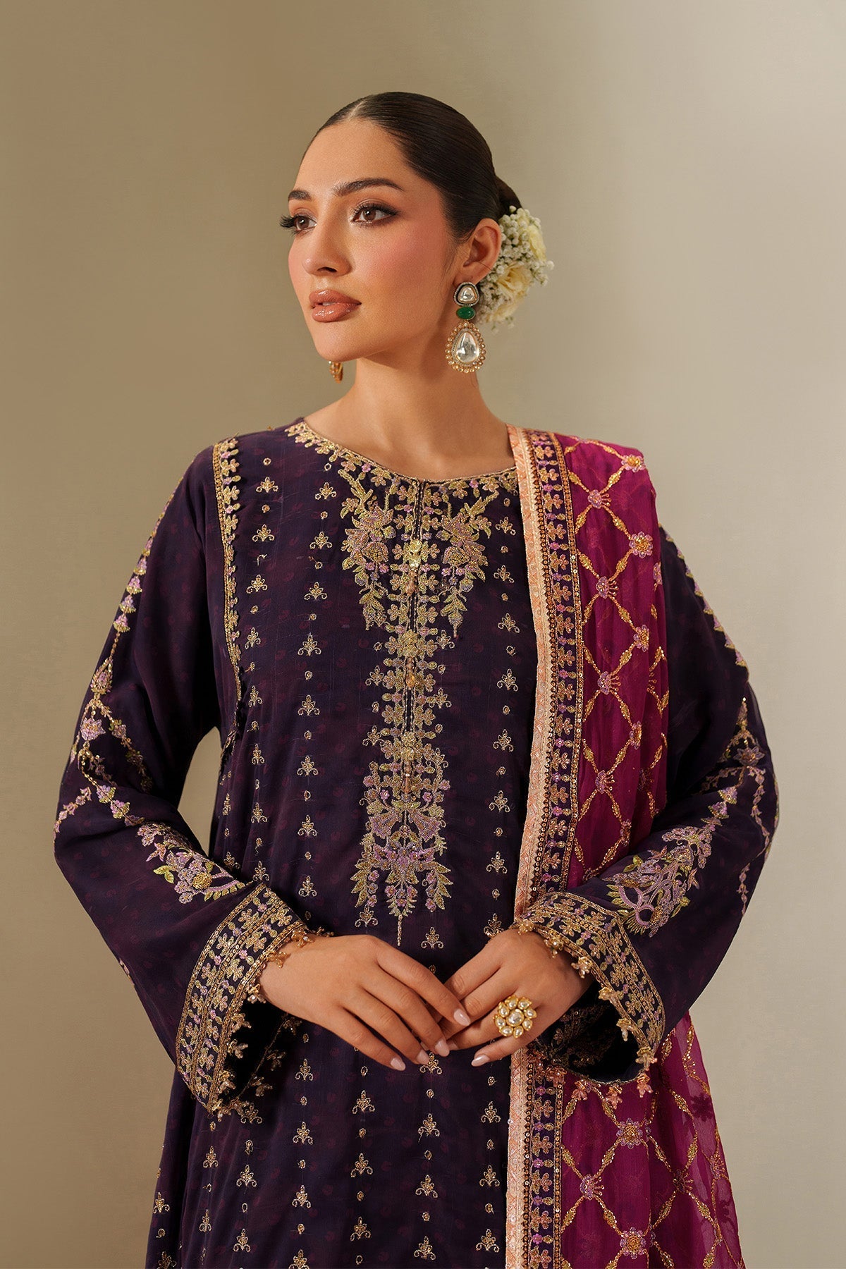 Alizeh – Reya Style