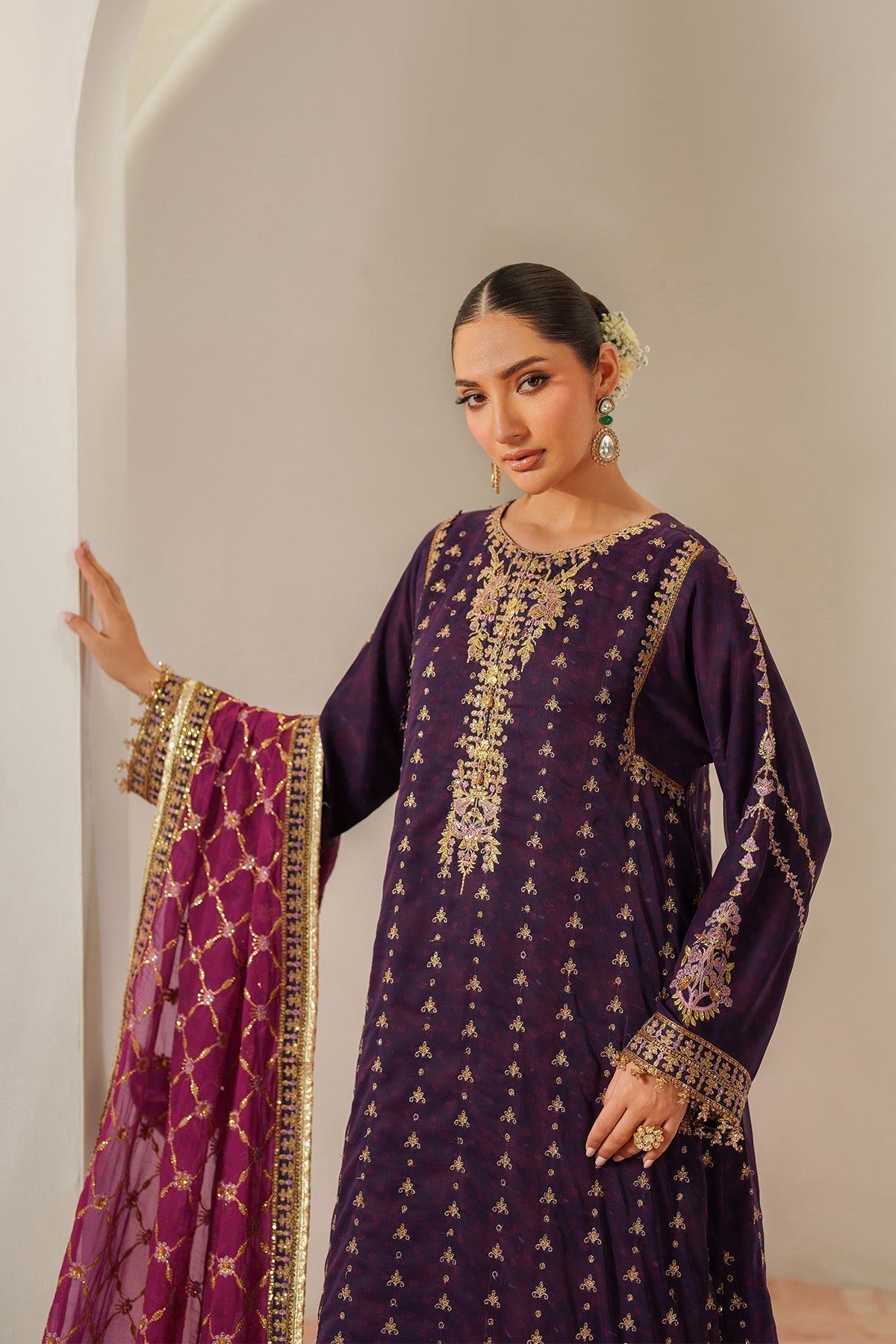Alizeh – Reya Style