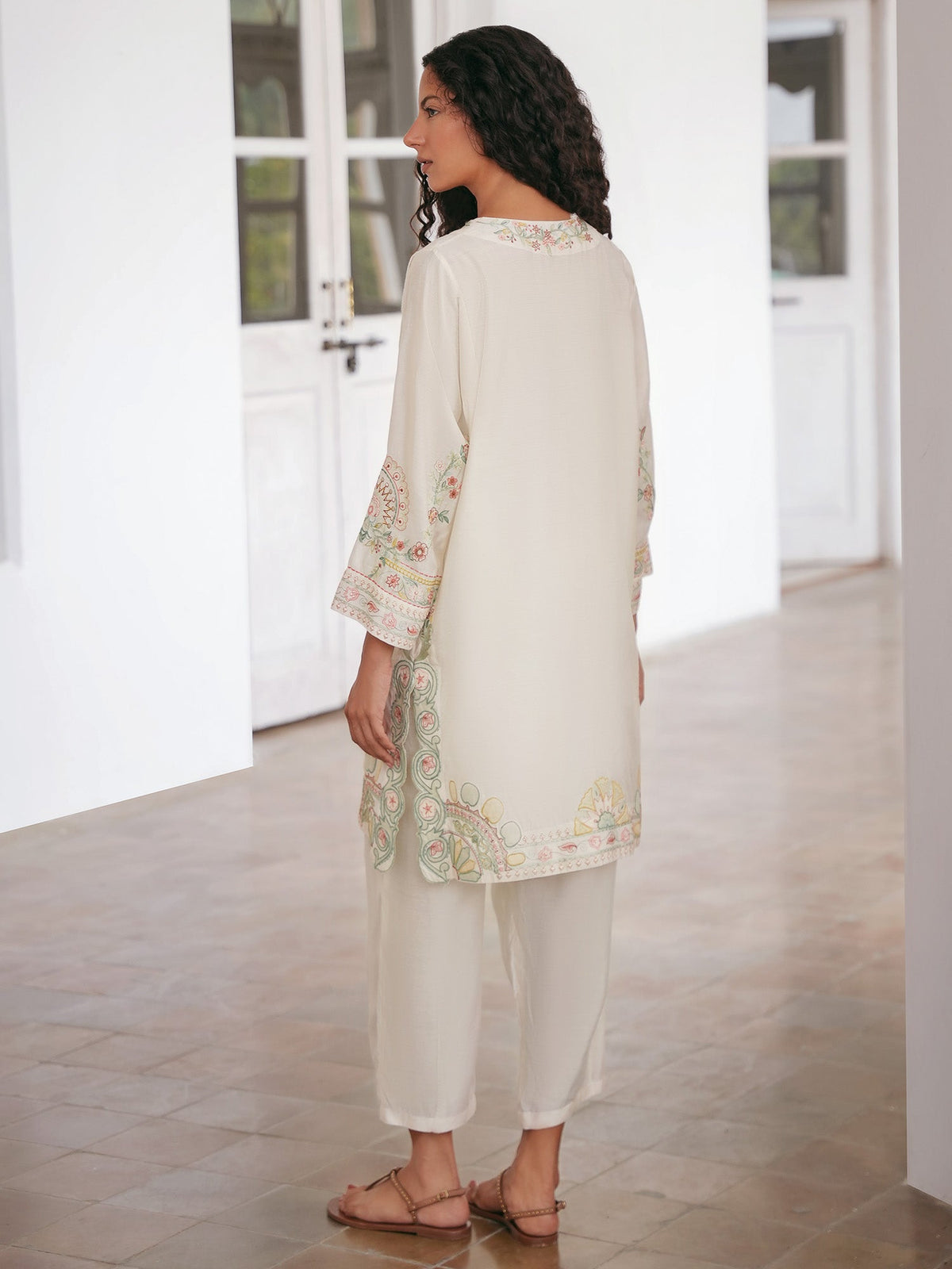 Raya & Pants