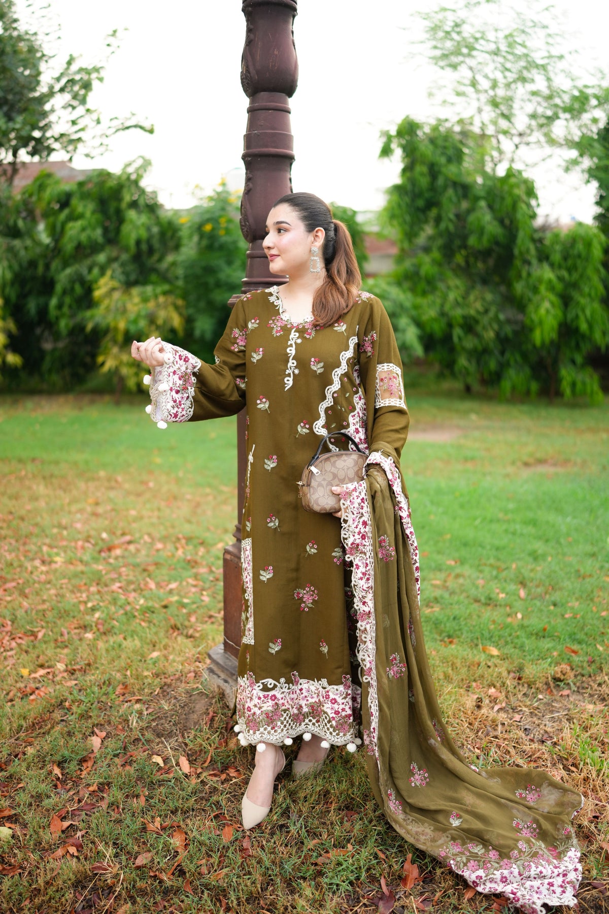 Aneelas Karandi Emb 3pc Ready to Wear Chiffon Duppata [KR-26-17] [Dispatch Time 2 Months]