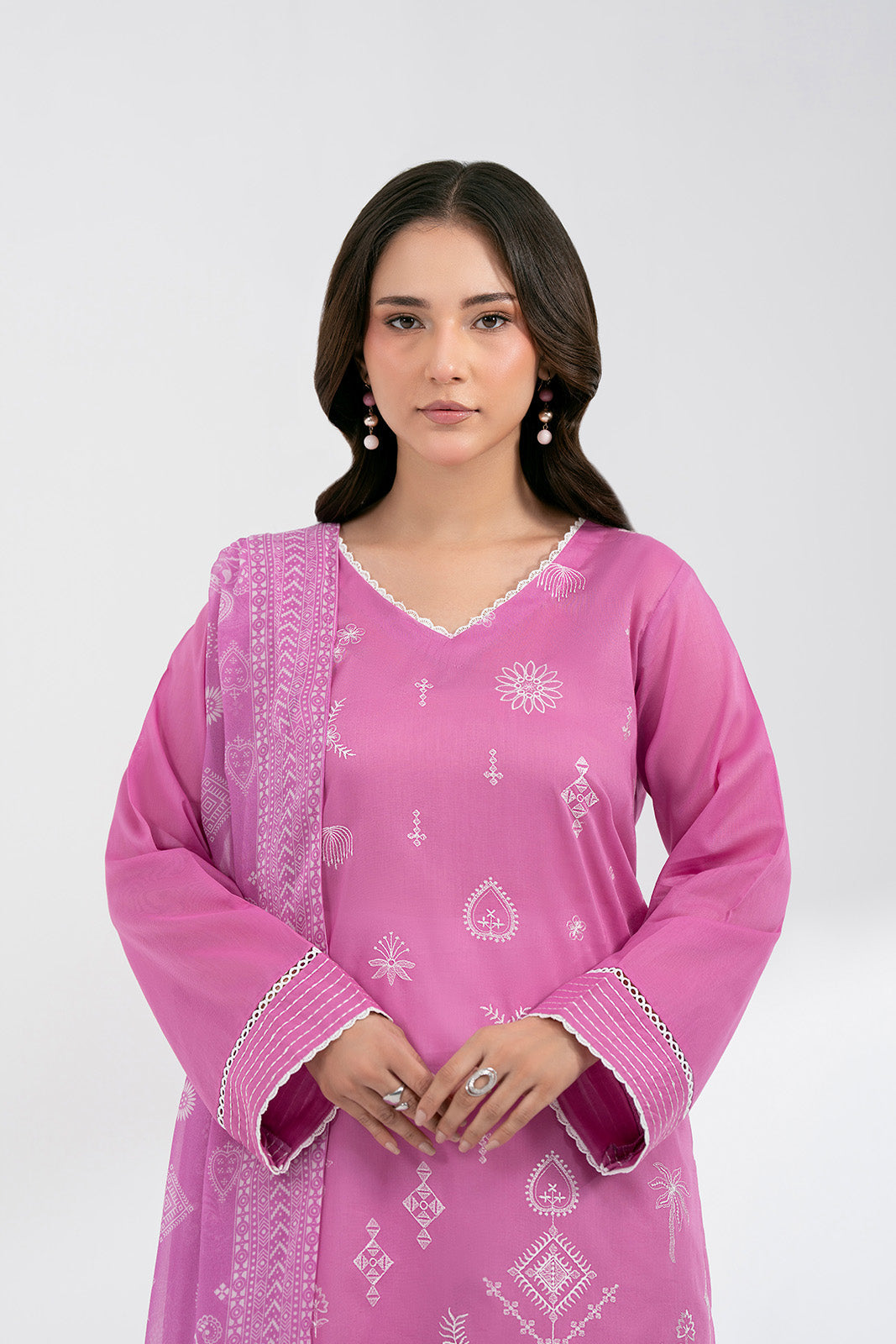 3 Piece Lawn Embroidered Suit (CS0594)