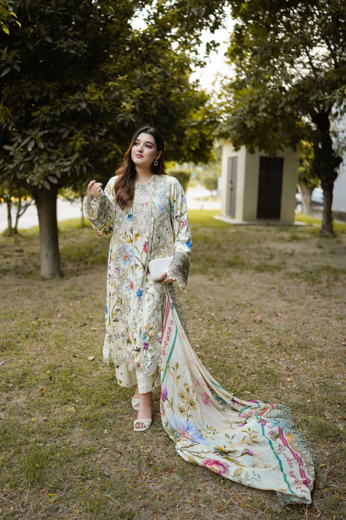 Aneelas Khadar Print Emb 3p Khadar Duppata [VC-26-25-B] [Dispatch Time 2 Months]