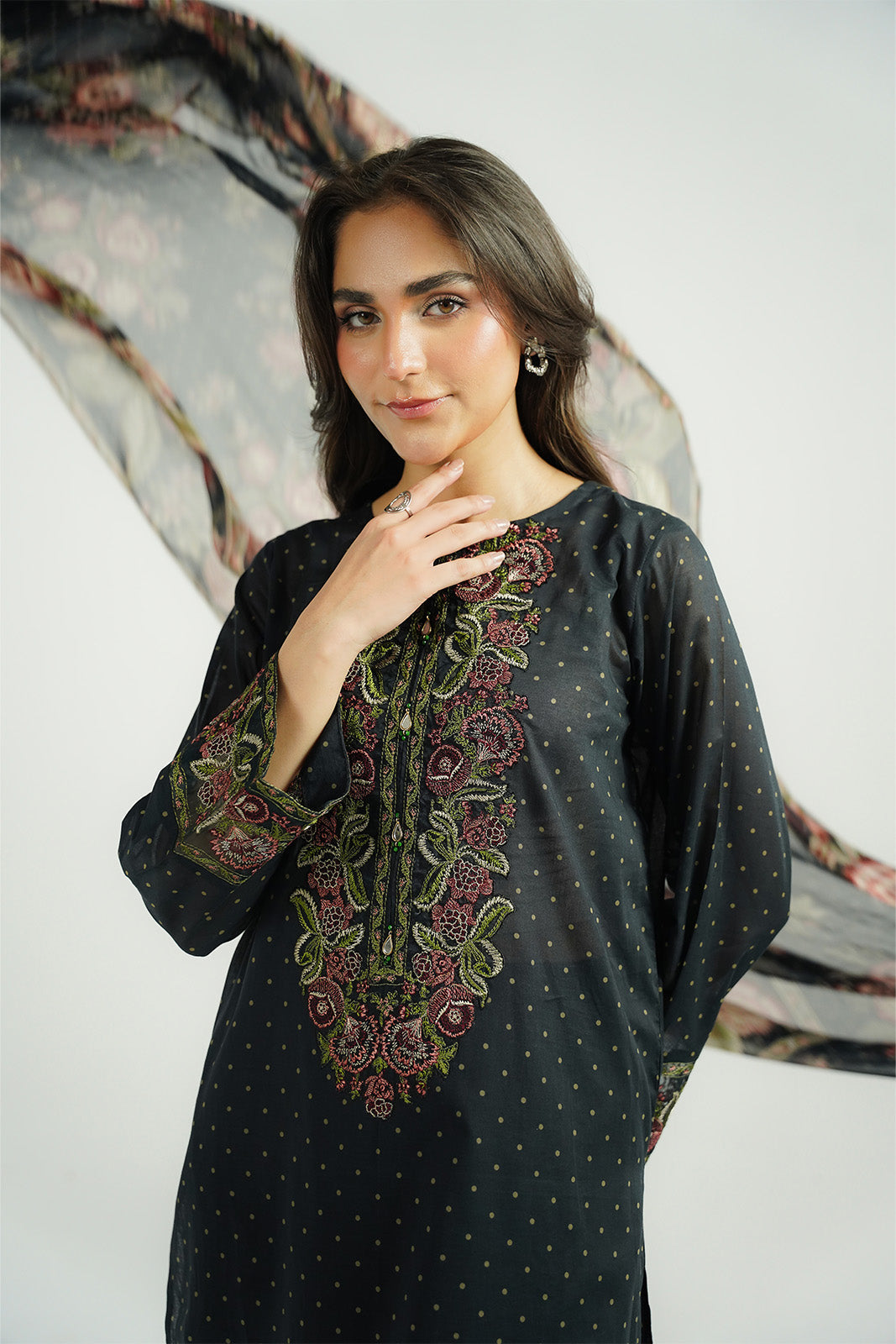 3 Piece Printed Lawn Printed Suit (CP0523)