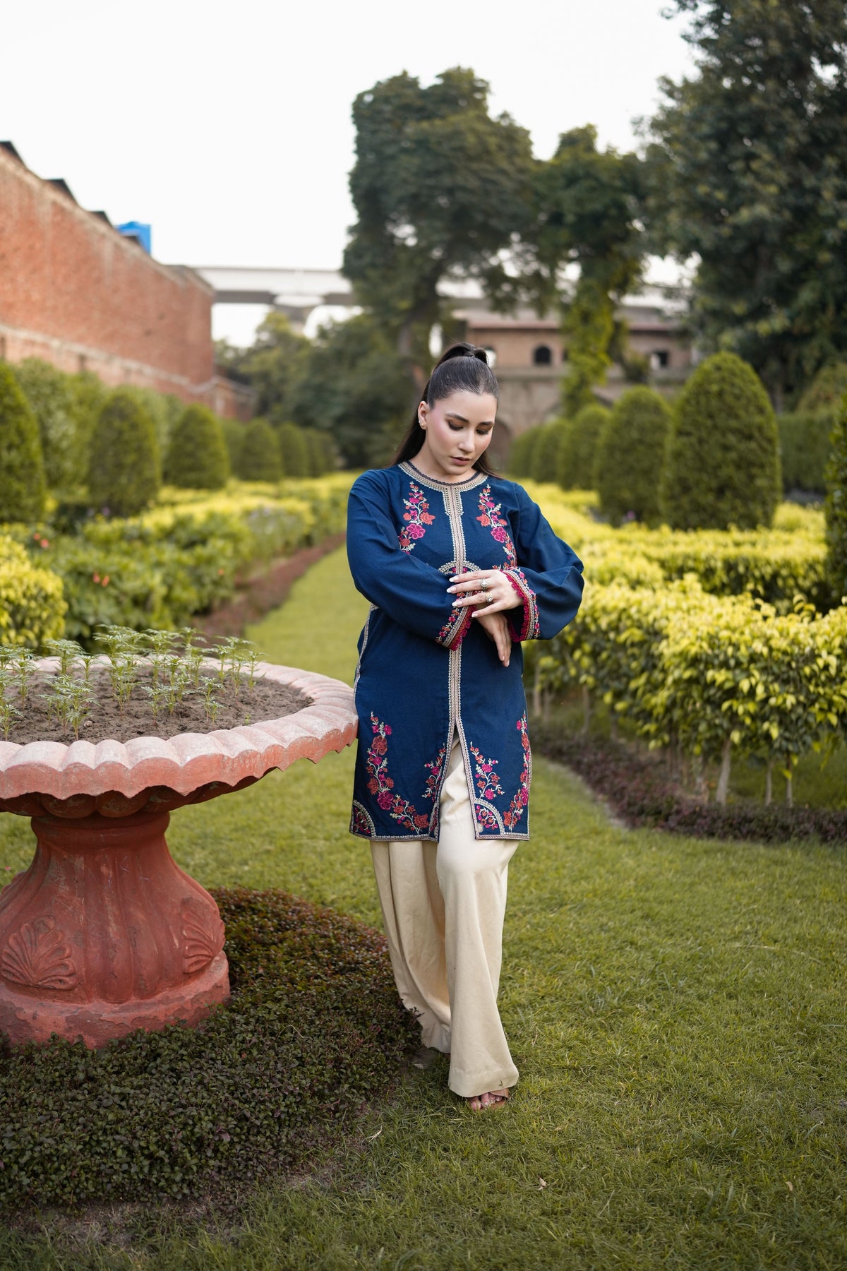 Aneelas Karandi Embroidered Shirt Trouser 2pc [KR-26-07]