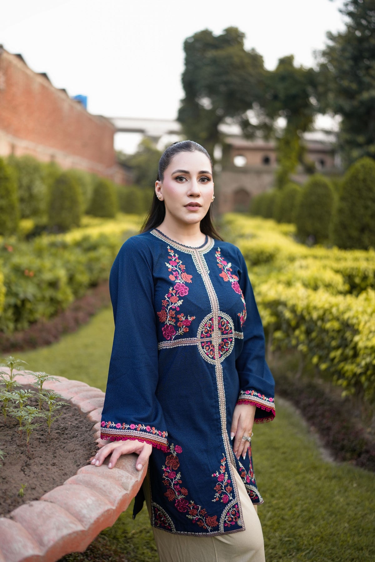 Aneelas Karandi Embroidered Shirt Trouser 2pc [KR-26-07]