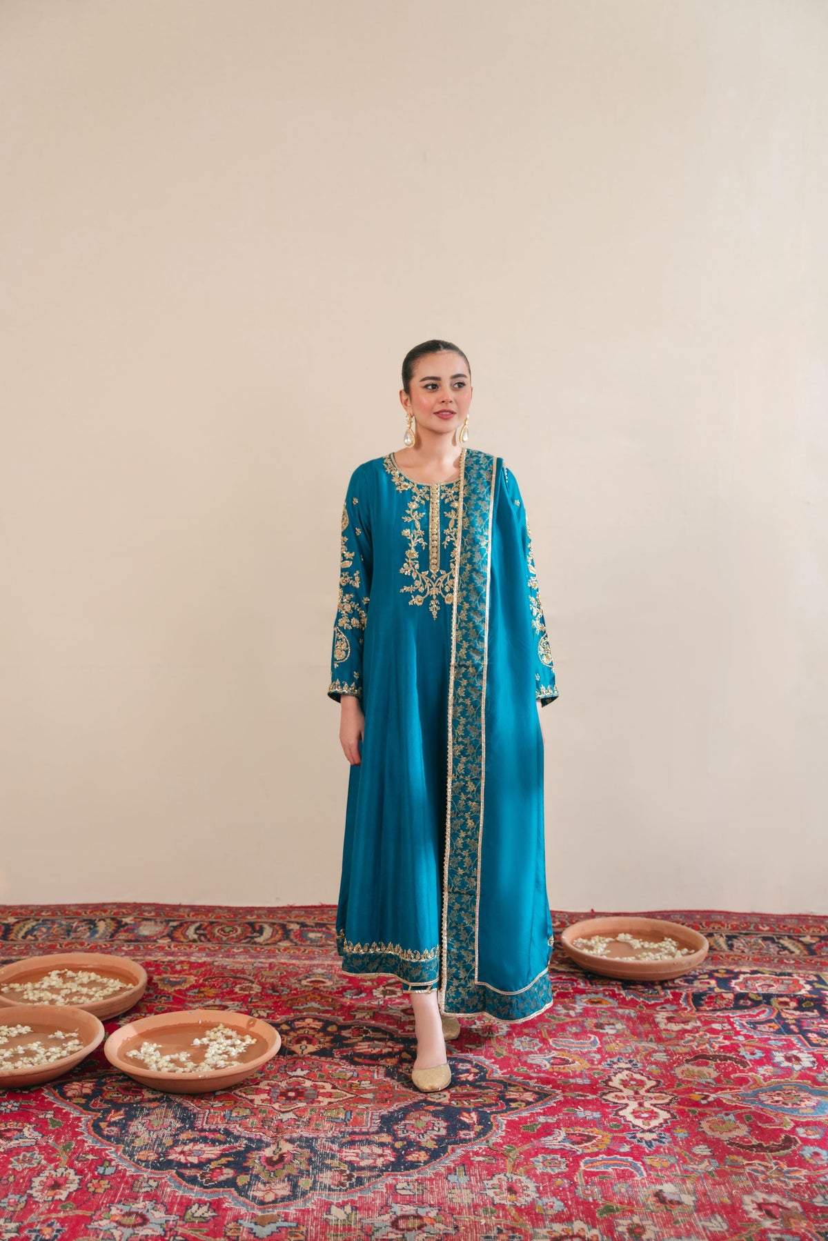 Mehru Teal