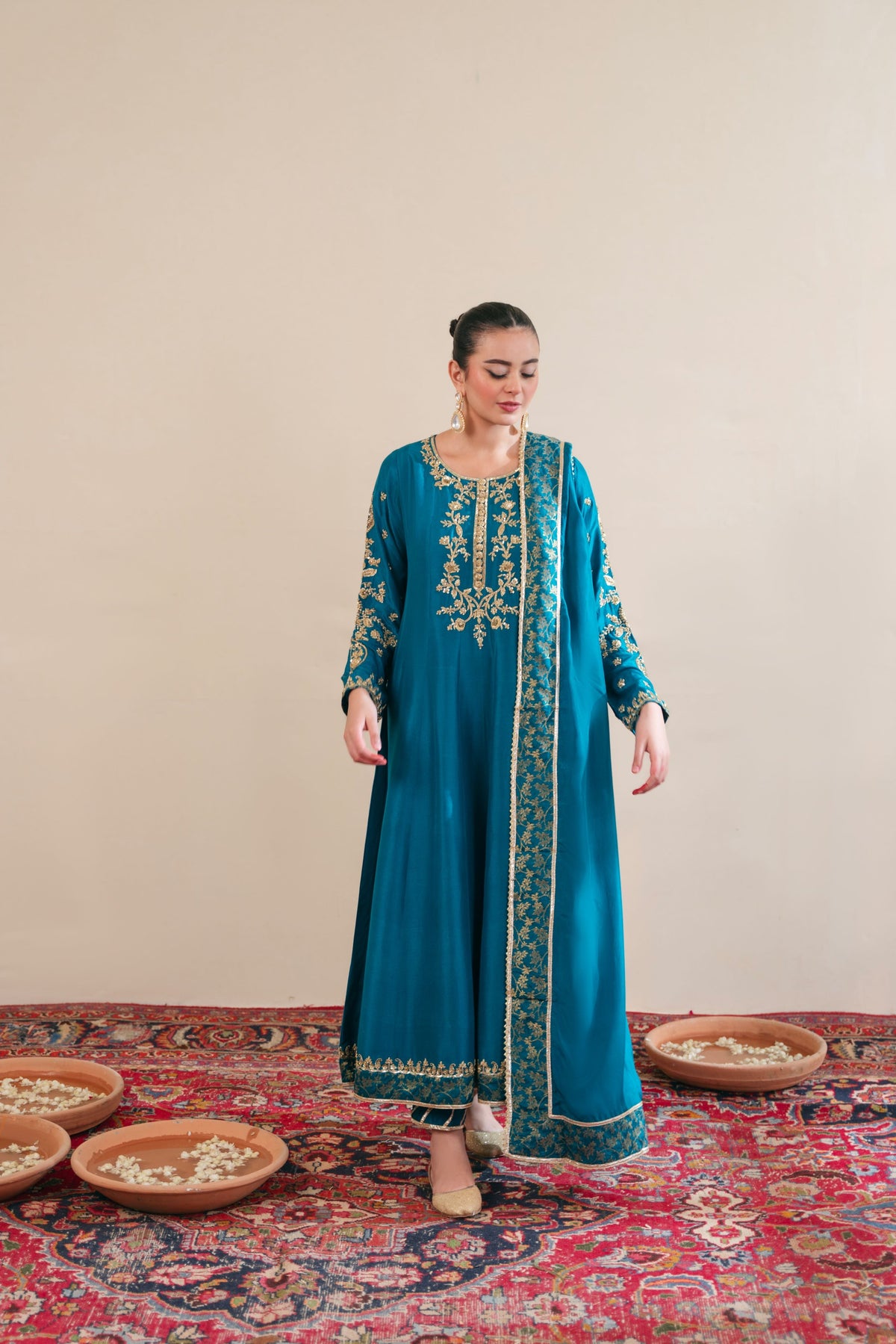 Mehru Teal