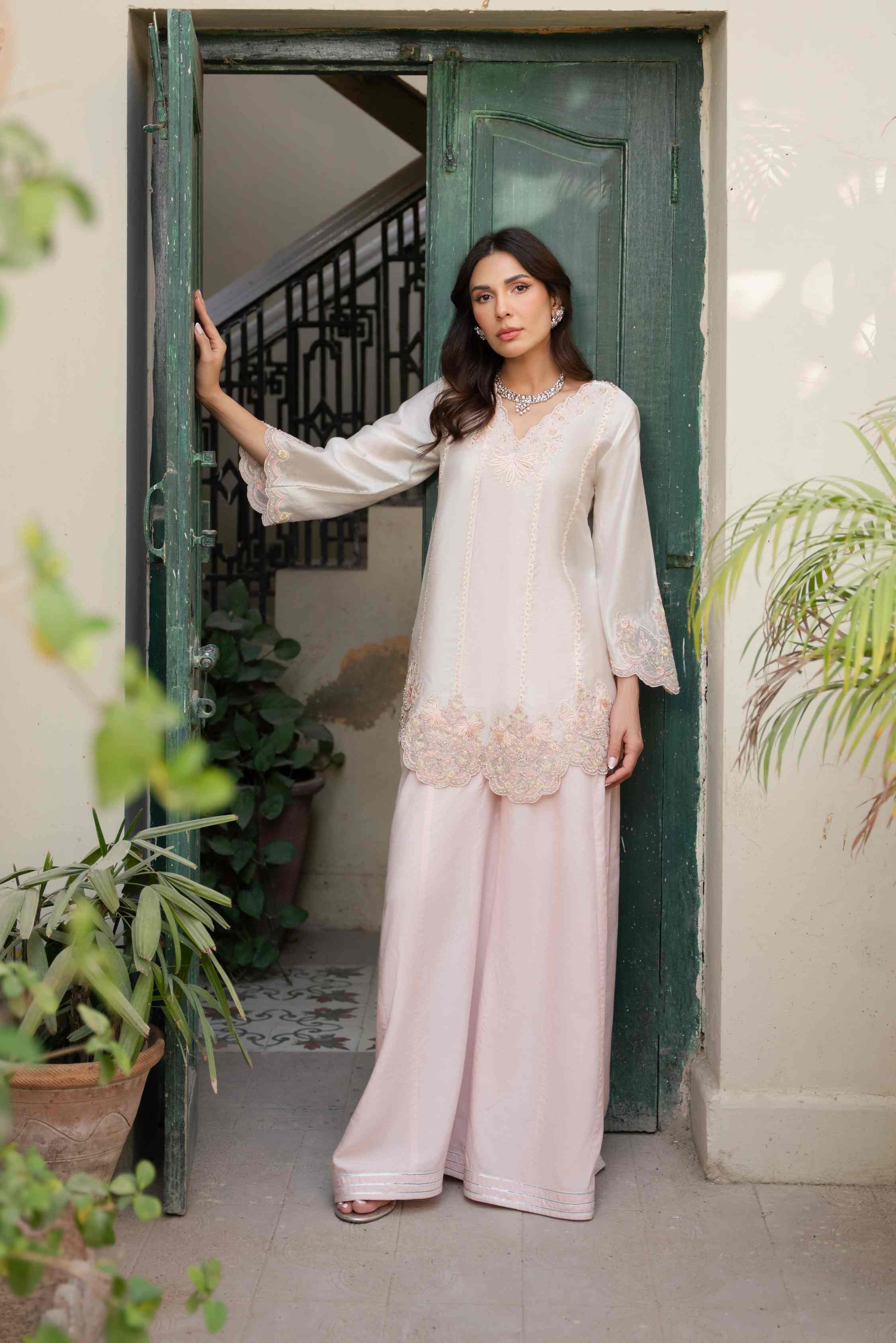 https://cdn.shopify.com/s/files/1/0663/9616/0233/files/DSC07476_ab2ba5a0-7cce-4bf5-a918-46d54da2b6d5.jpg?v=1772128029