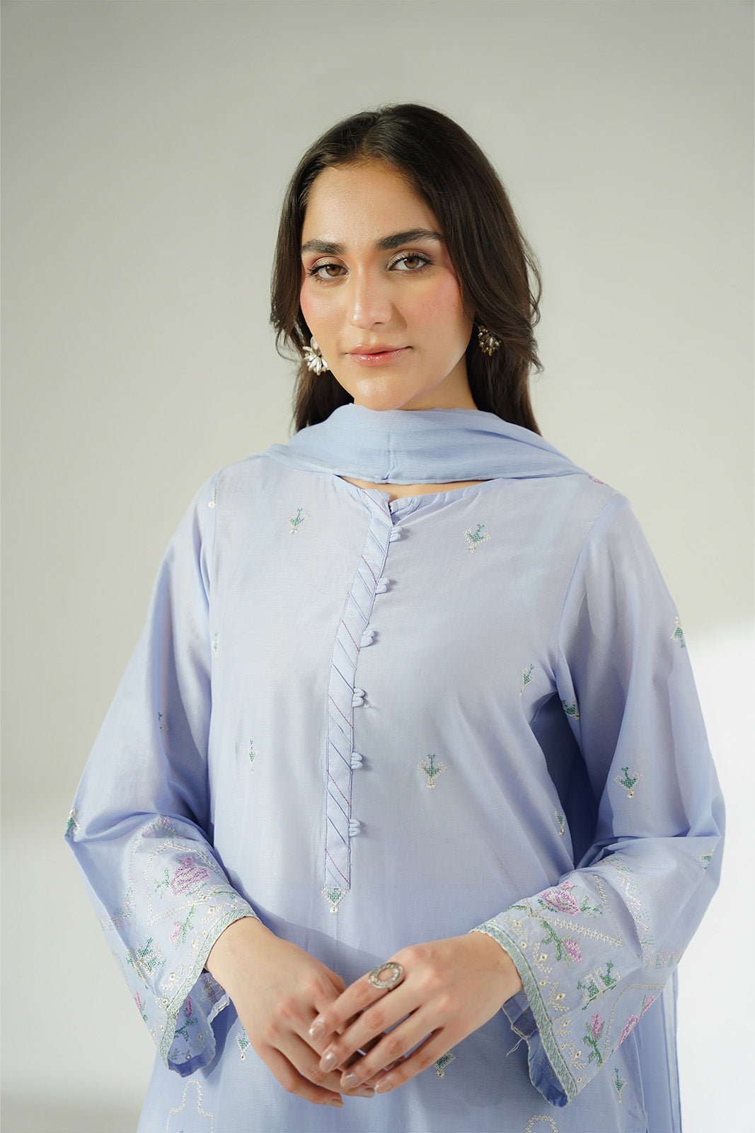 3 Piece Lawn Embroidered Suit (CS0612)