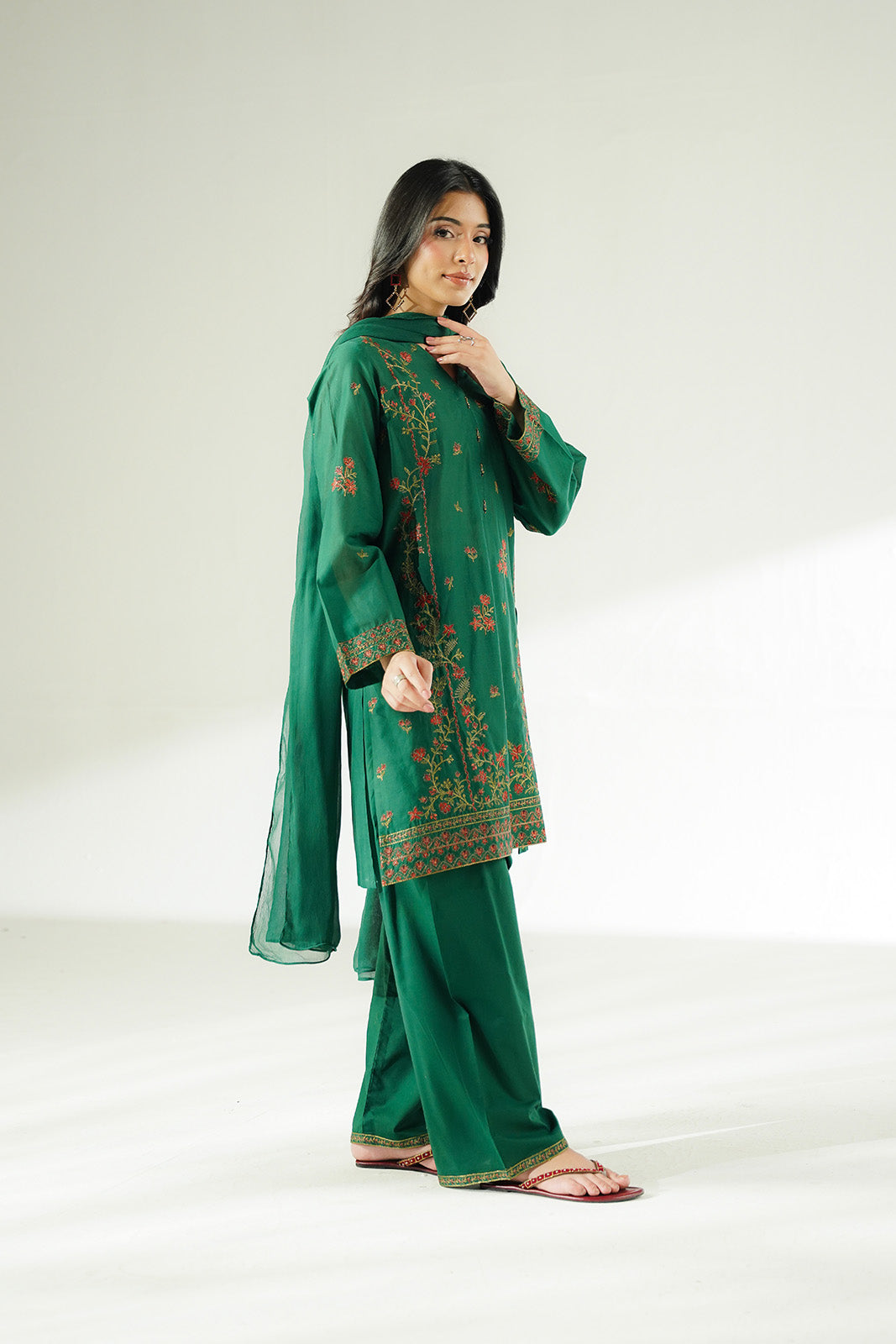 3 Piece Lawn Embroidered (CS0625)