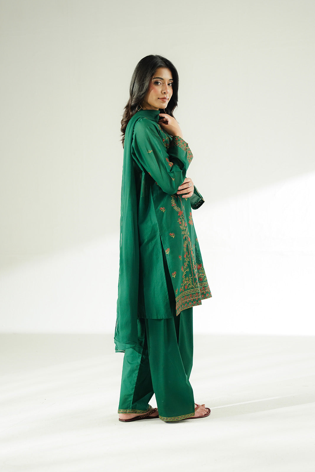 3 Piece Lawn Embroidered (CS0625)
