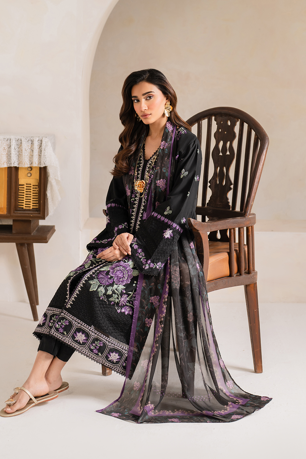 Embroidered Lawn MJ-25-05
