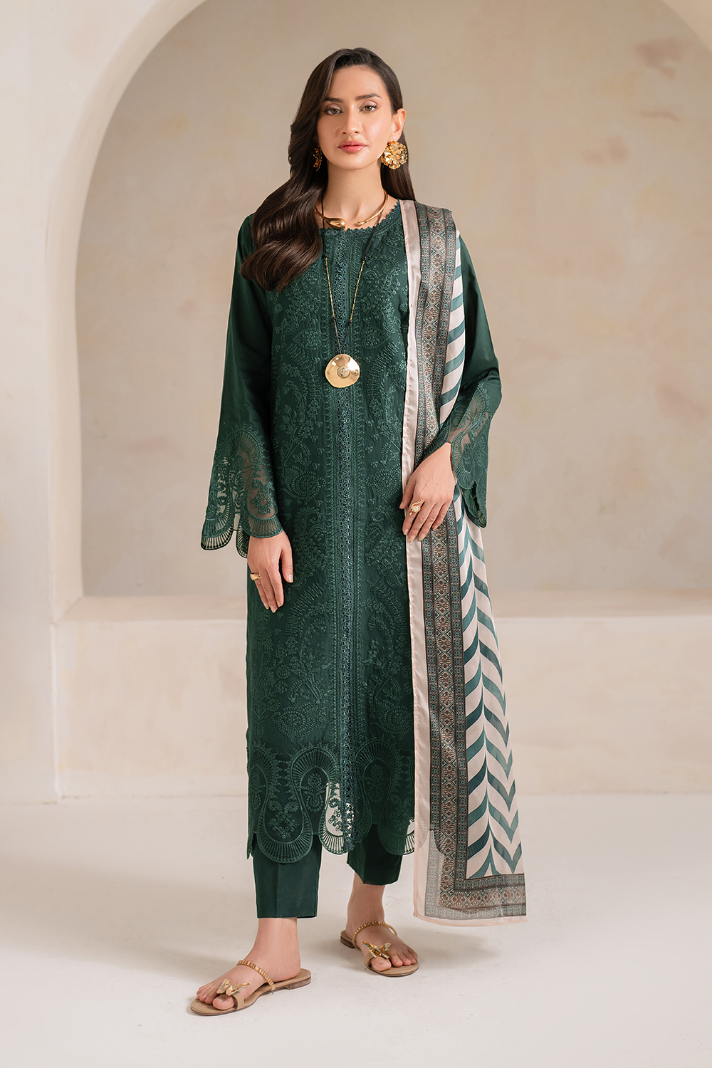 Embroidered Lawn MJ-25-03