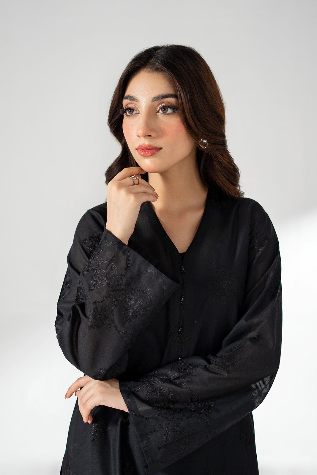 2 Piece Lawn Embroidered Suit (CS0636)