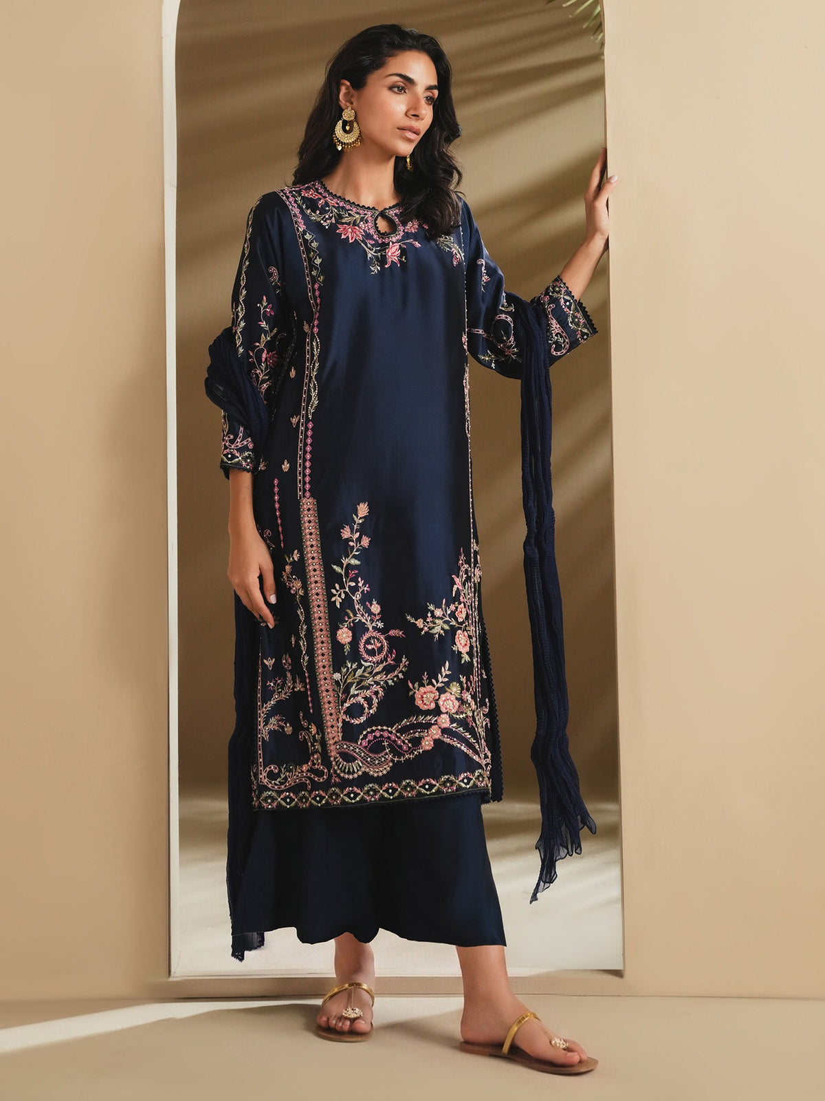 Raya, Izaar & Dupatta - PF26OWKPD009