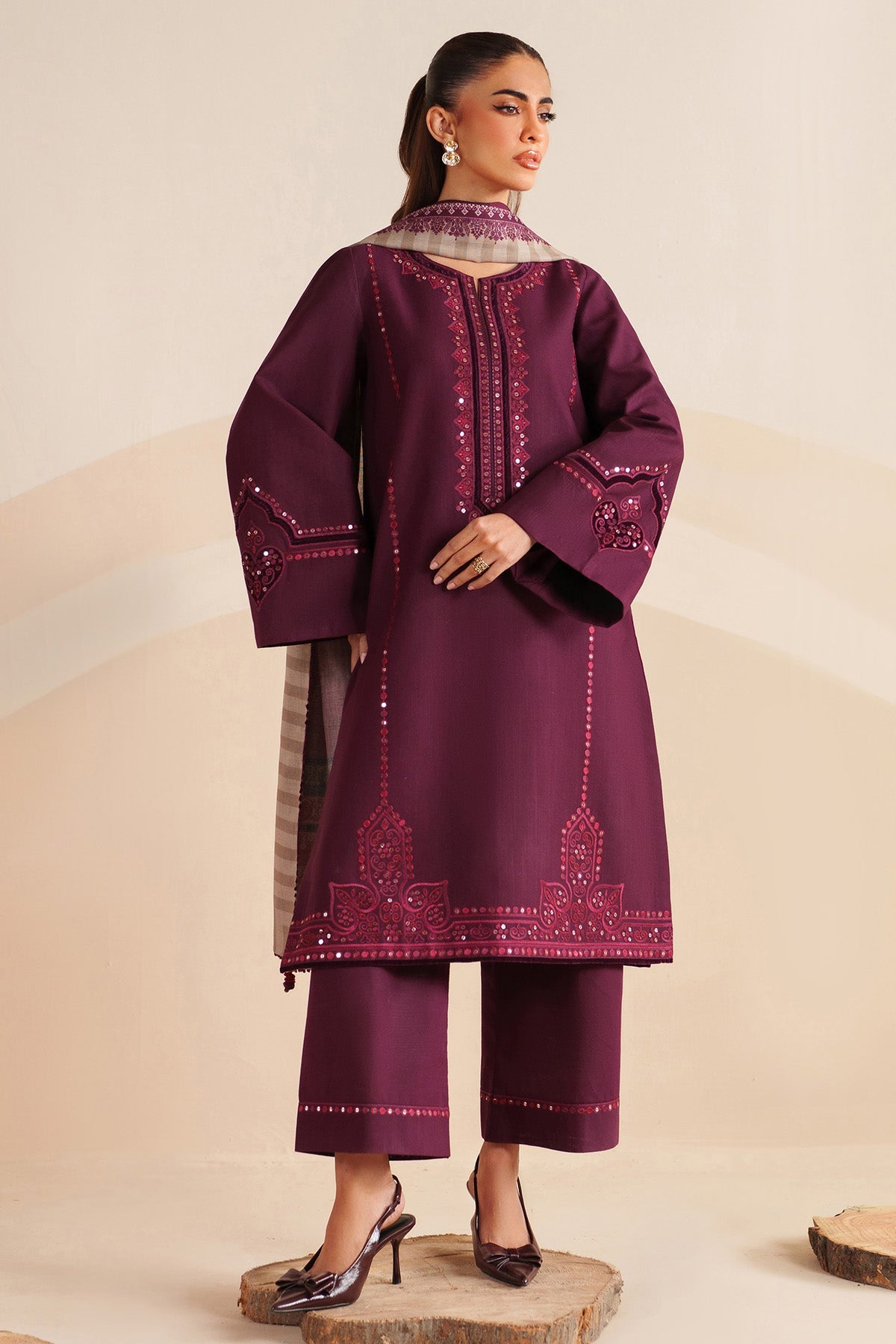https://cdn.shopify.com/s/files/1/0011/0277/4316/files/DSC08423_faf9fd32-47de-447a-a449-c085d3ec84b4.jpg?v=1764157346