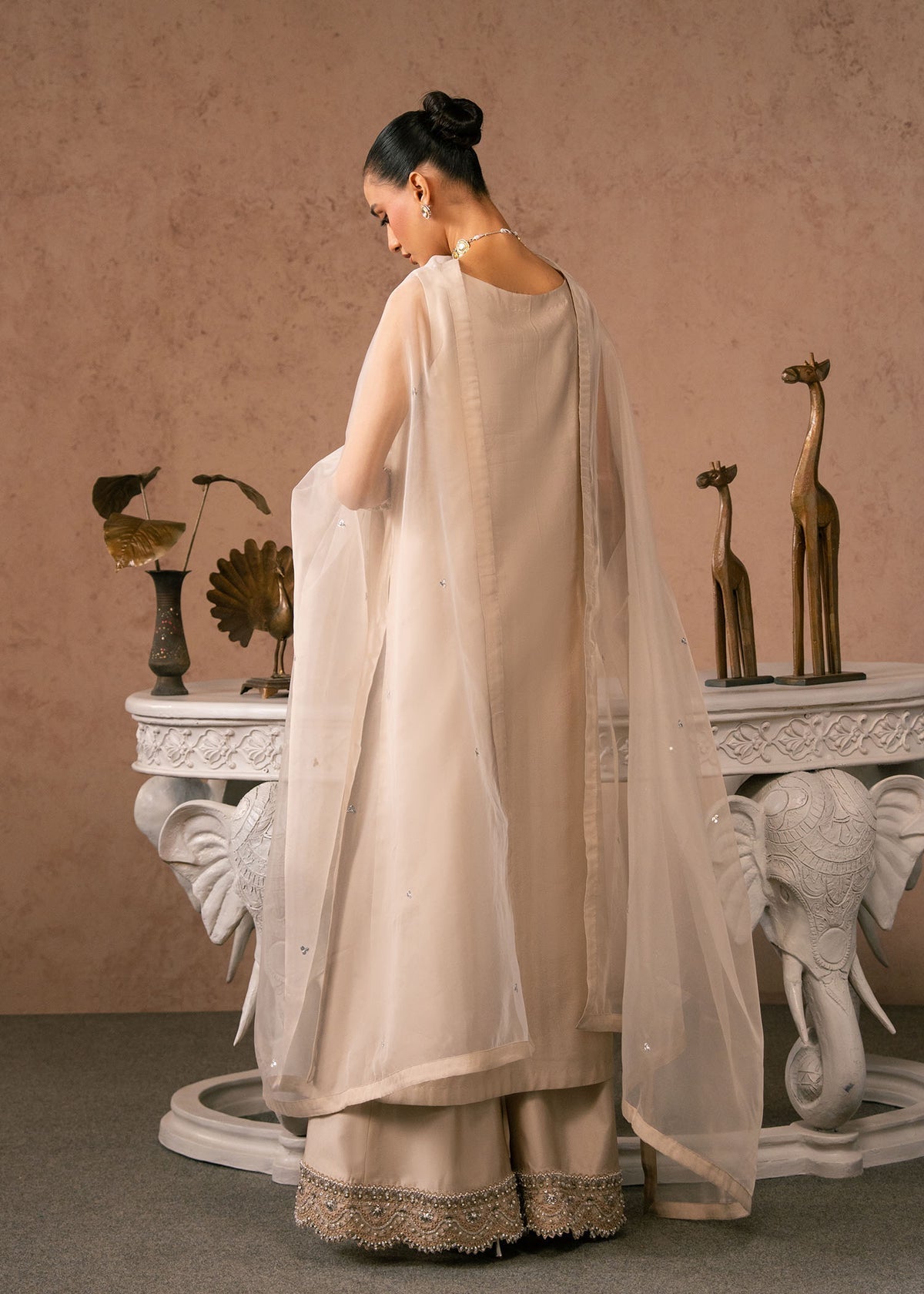 Farida Hasan – Anaya Style