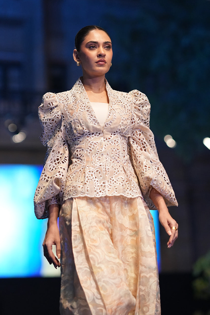 Sania Maskatiya